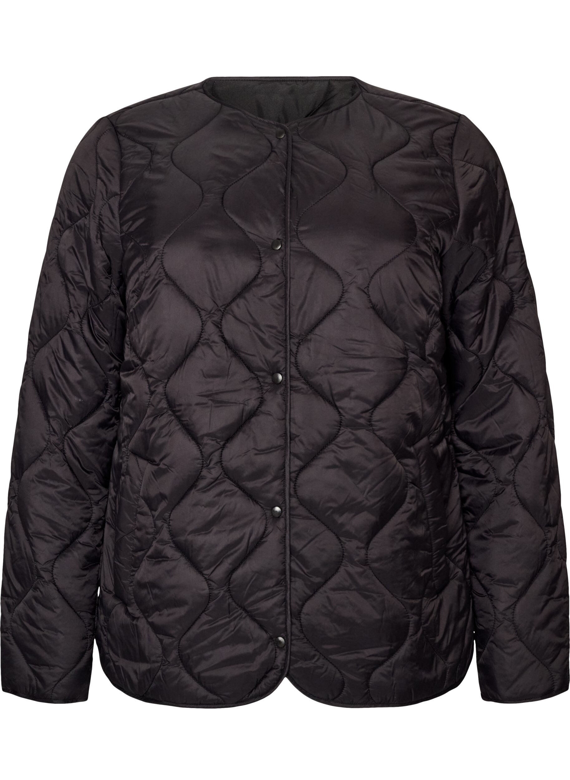 Veste matelass&eacute;e avec boutons-pression et col rond