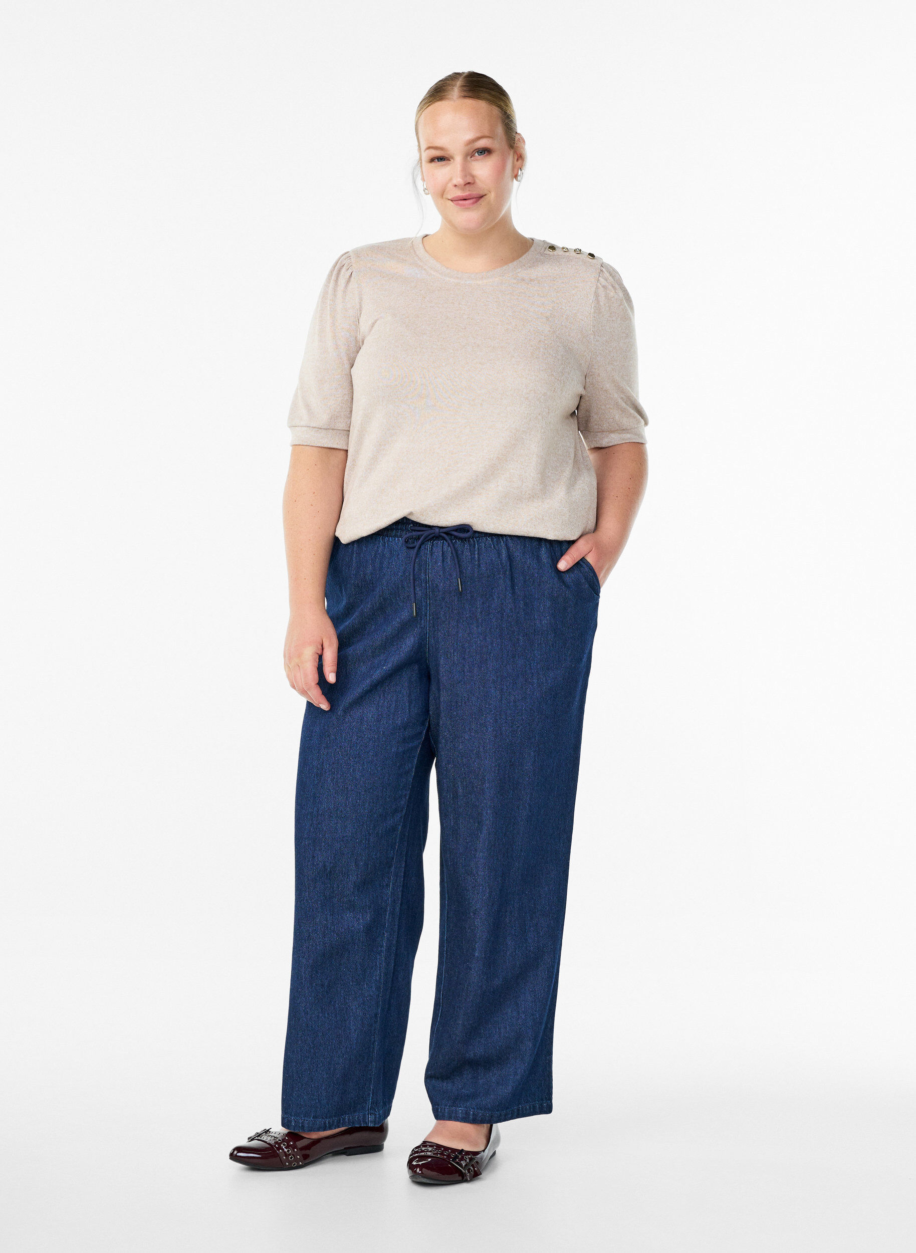 ZizziChemisier avec d&eacute;tails boutons et manches courtes bouffantes, Beige, Model image number 1