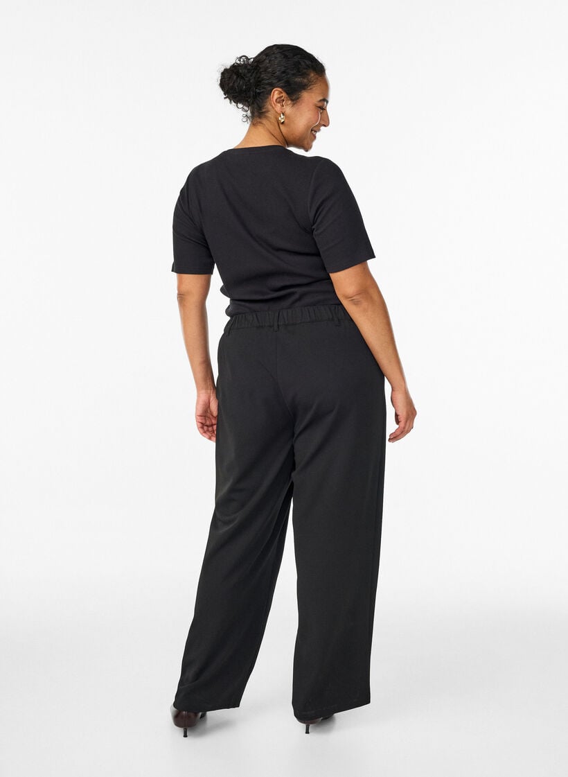 Pantalon taille haute avec ceinture et boucle dor&eacute;e, Noir, Model image number 1