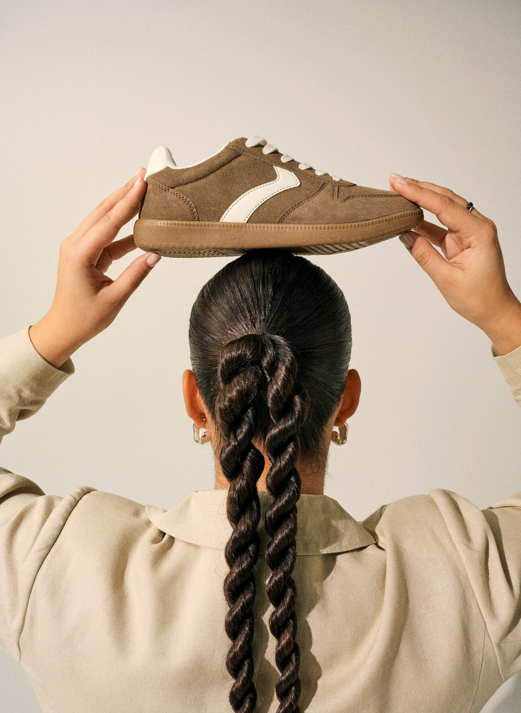 ZizziSneakers van imitatie-su&egrave;de, Bruin, Image image number 0