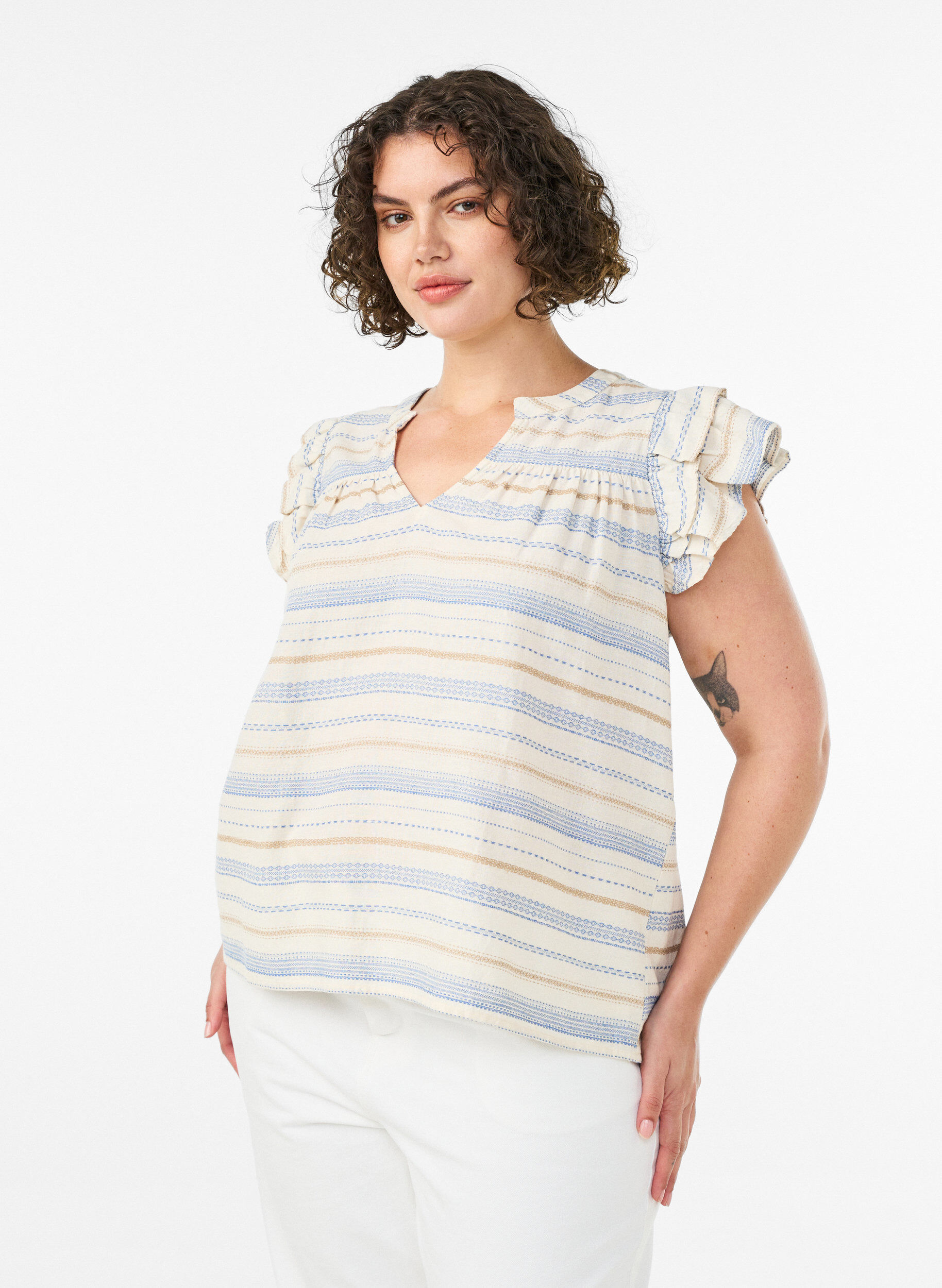 Blouse sans manches avec volants et rayures &agrave; motifs, Vanille, Model