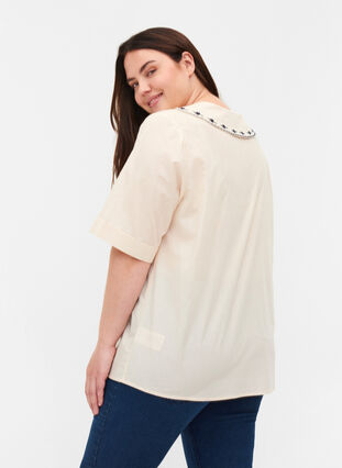 Chemise à manches courtes en coton à grand col, MotherOfPearl w.Blue, Model image number 1