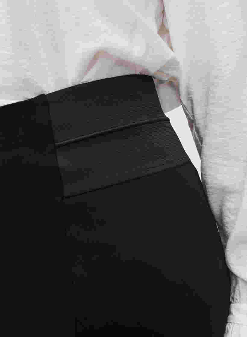 Jupe moulante avec élastique à la taille, Black, Model image number 3