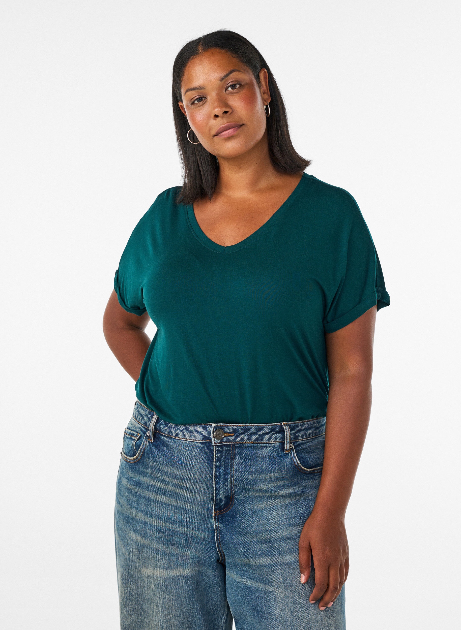 ZizziBasic T-shirt col V en viscose, Vert fonc&eacute;, Model image number 0