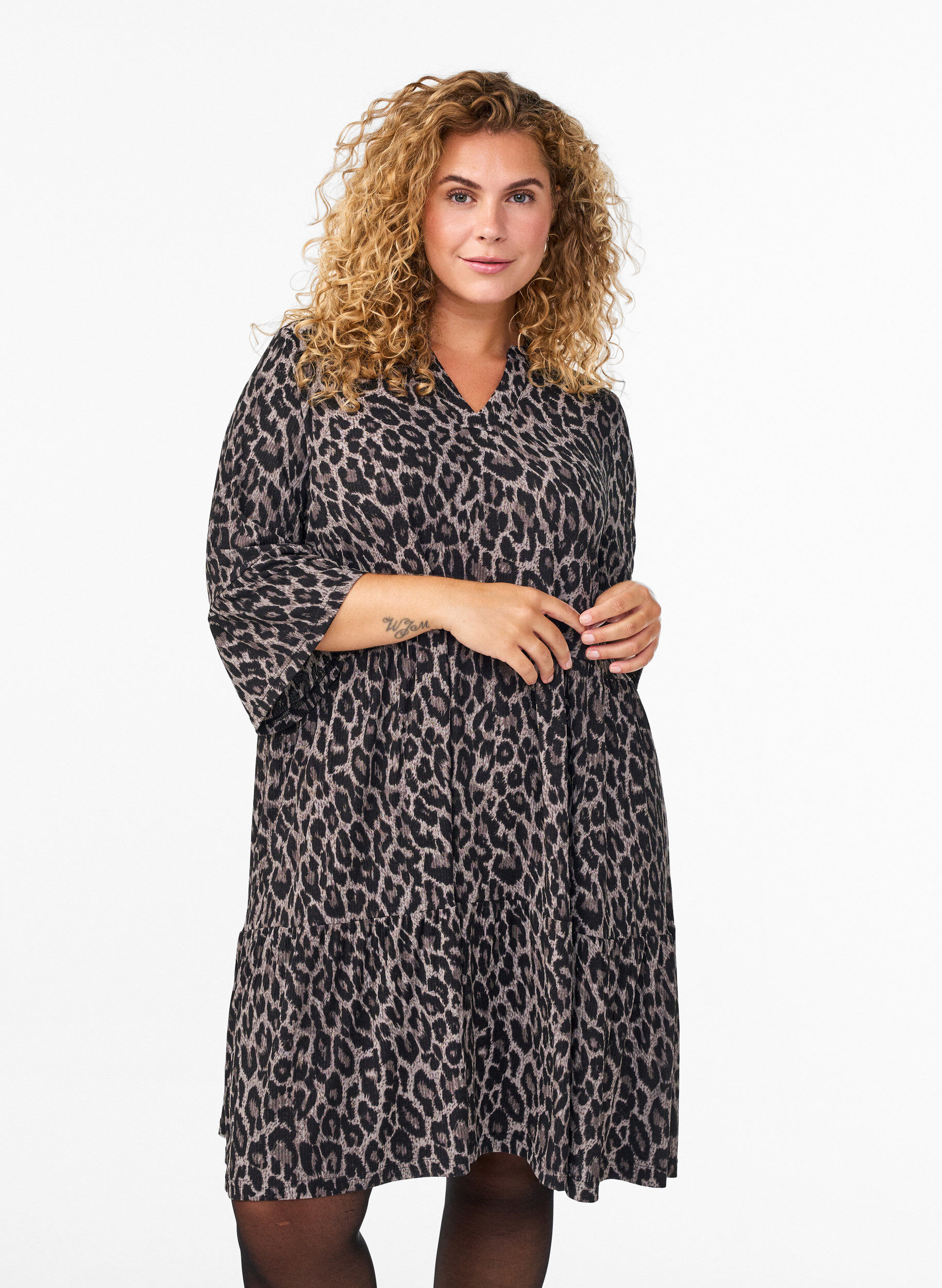 ZizziKorte A-lijn jurk met luipaardprint, Grijs, Model image number 0