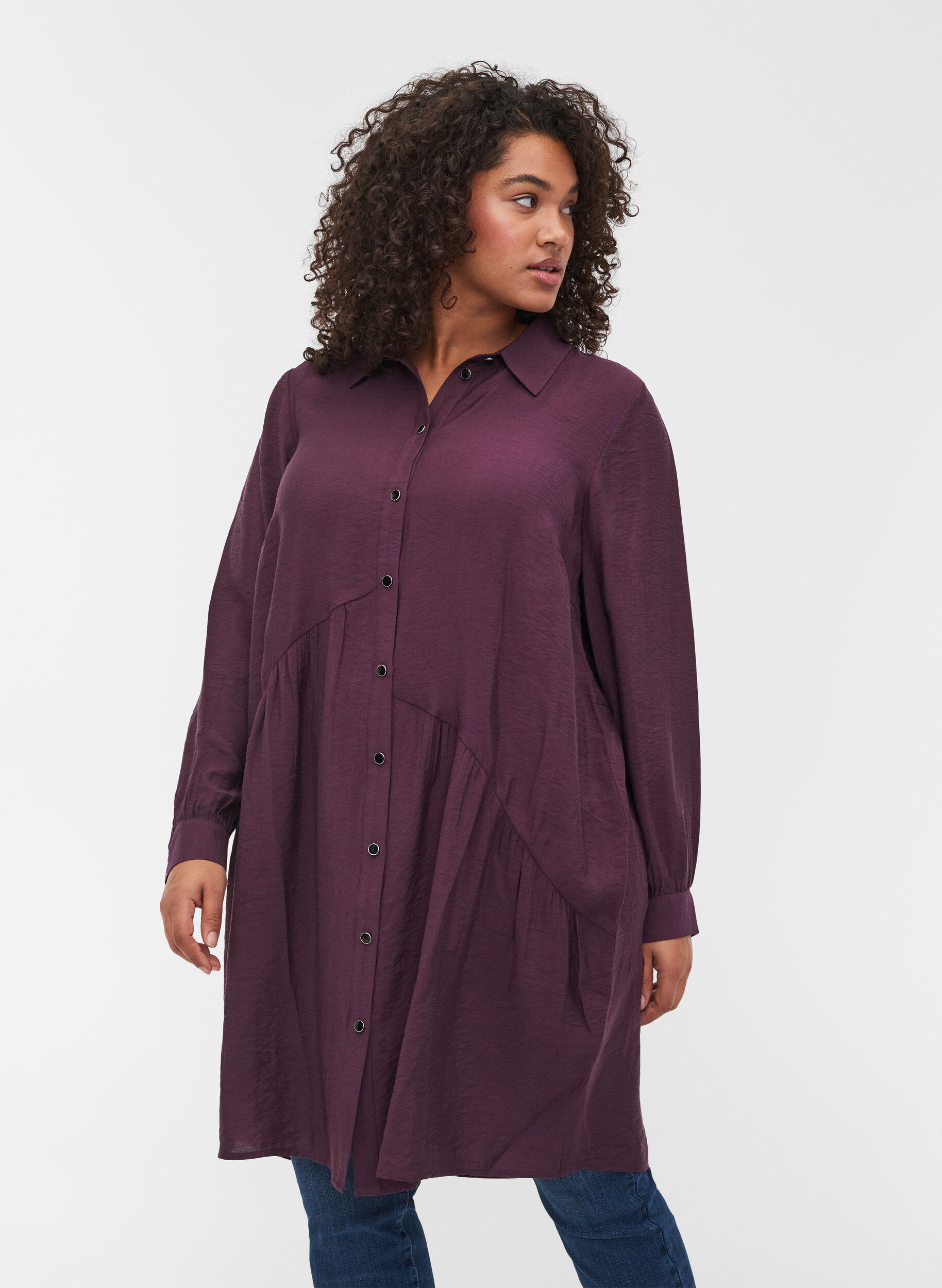 Zizzi Robe chemise trap&egrave;ze unie, Plum Perfect, Model image number 0