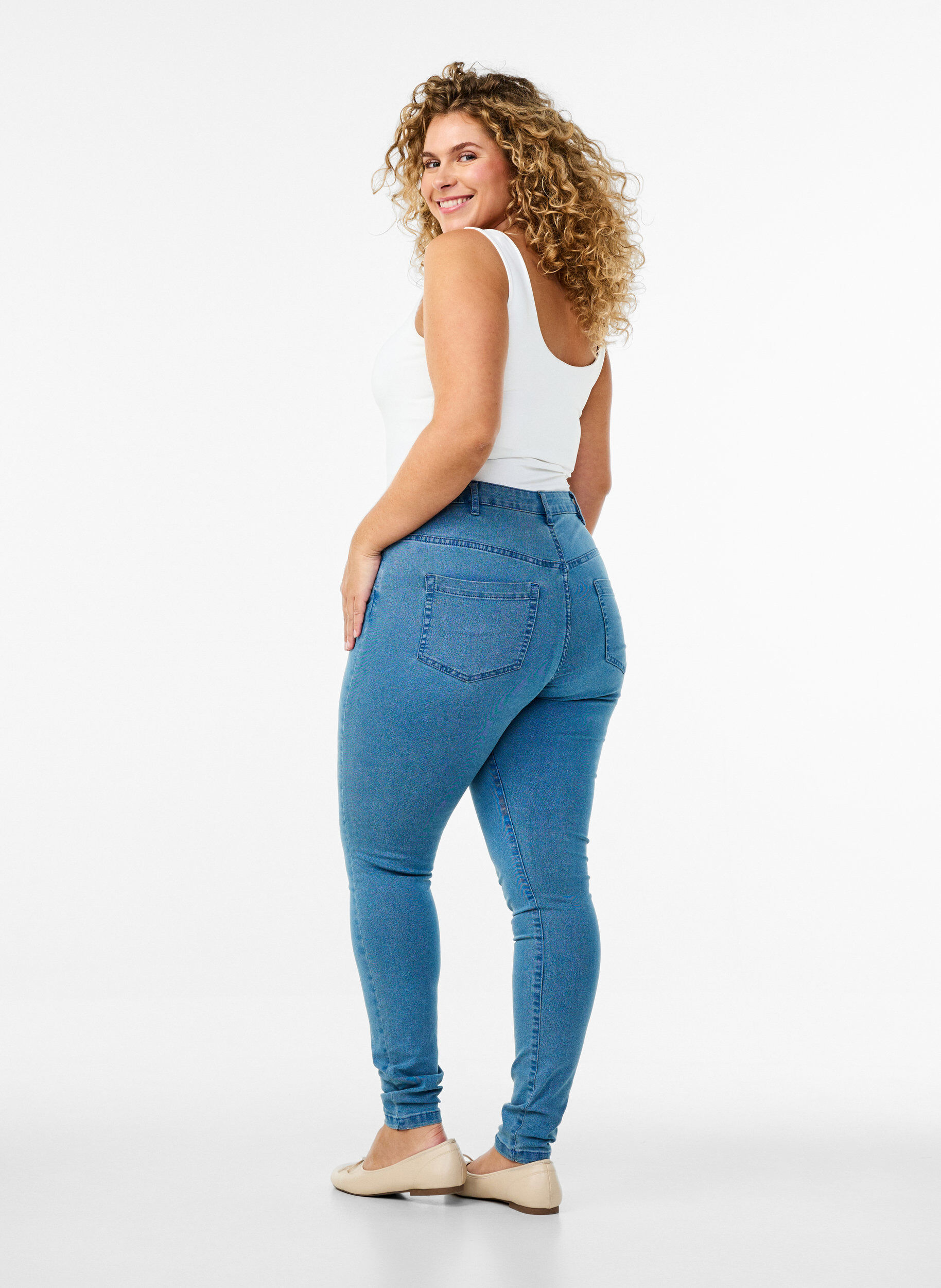 Zizzisuper slim fit Amy jeans met hoge taille, Blauw, Model image number 1