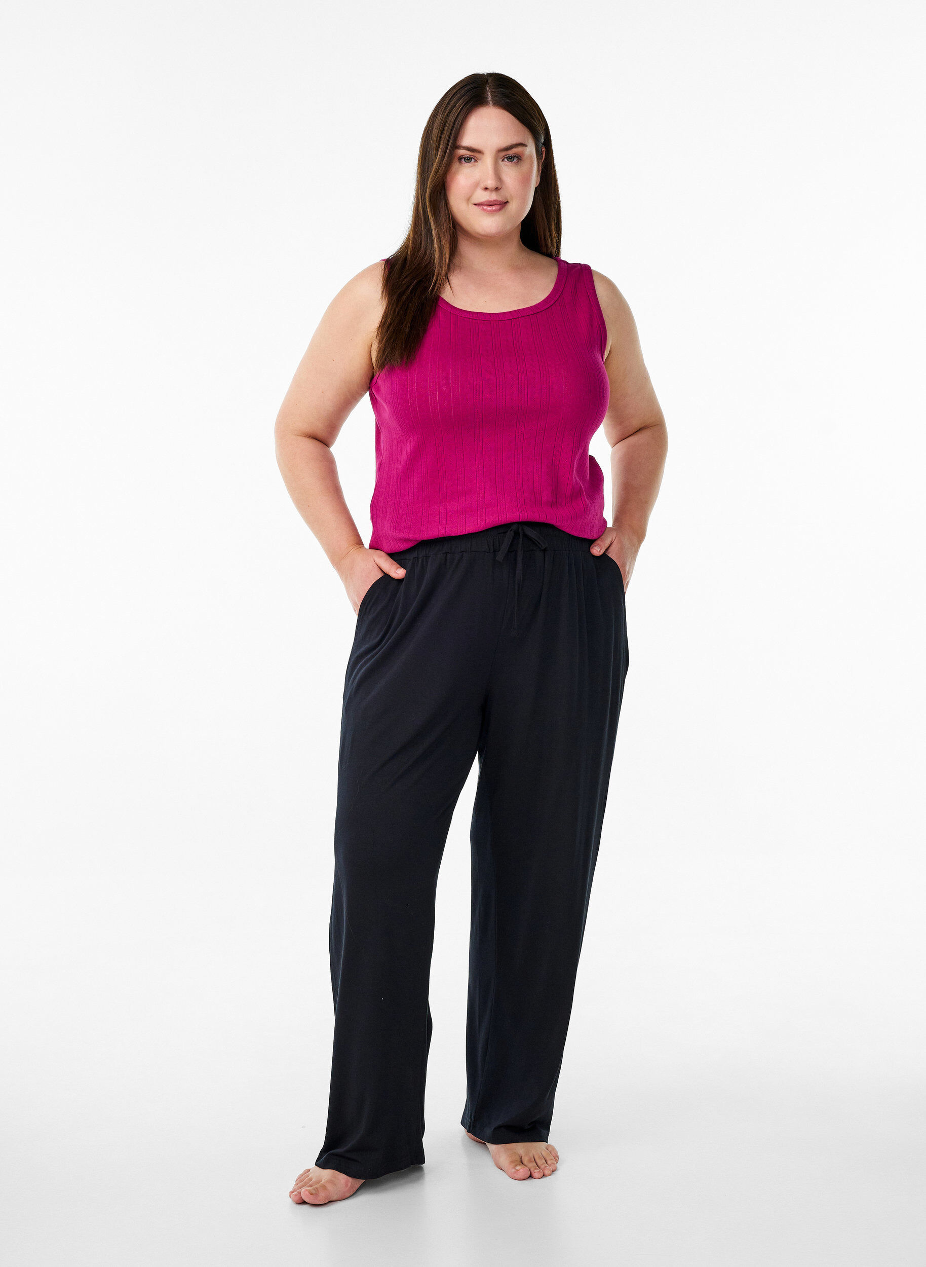 ZizziPantalon de nuit ample en jersey de viscose avec poches, Noir, Model image number 0