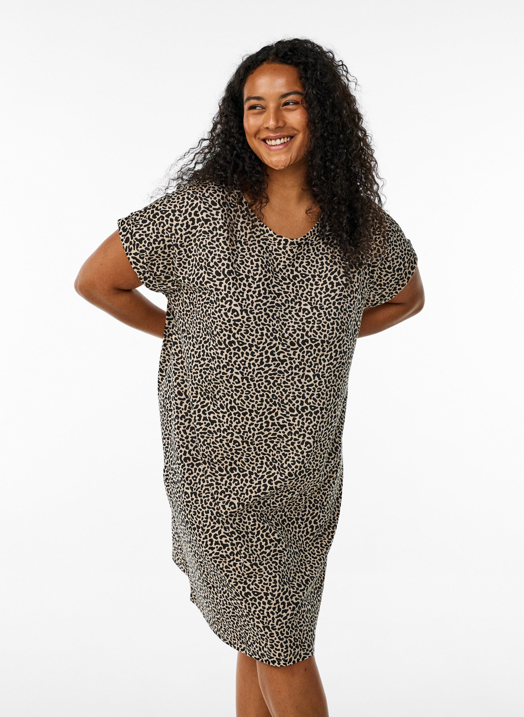 Zizzi2-pack T-shirtjurk met korte mouwen, Bruin, Model image number 0