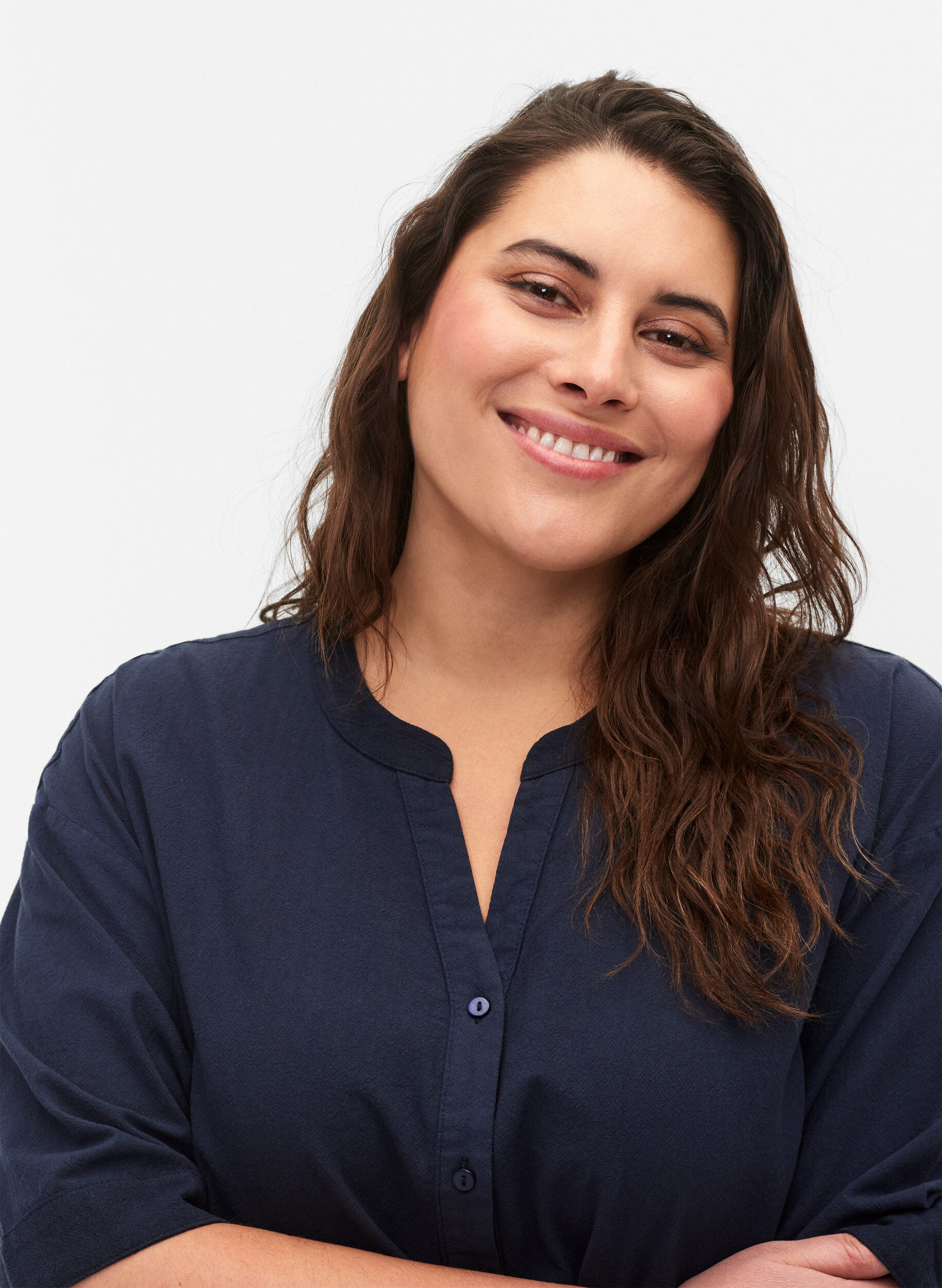 Zizzi FLASH - Robe midi &agrave; manches courtes en coton, Navy Blazer, Model image number 2