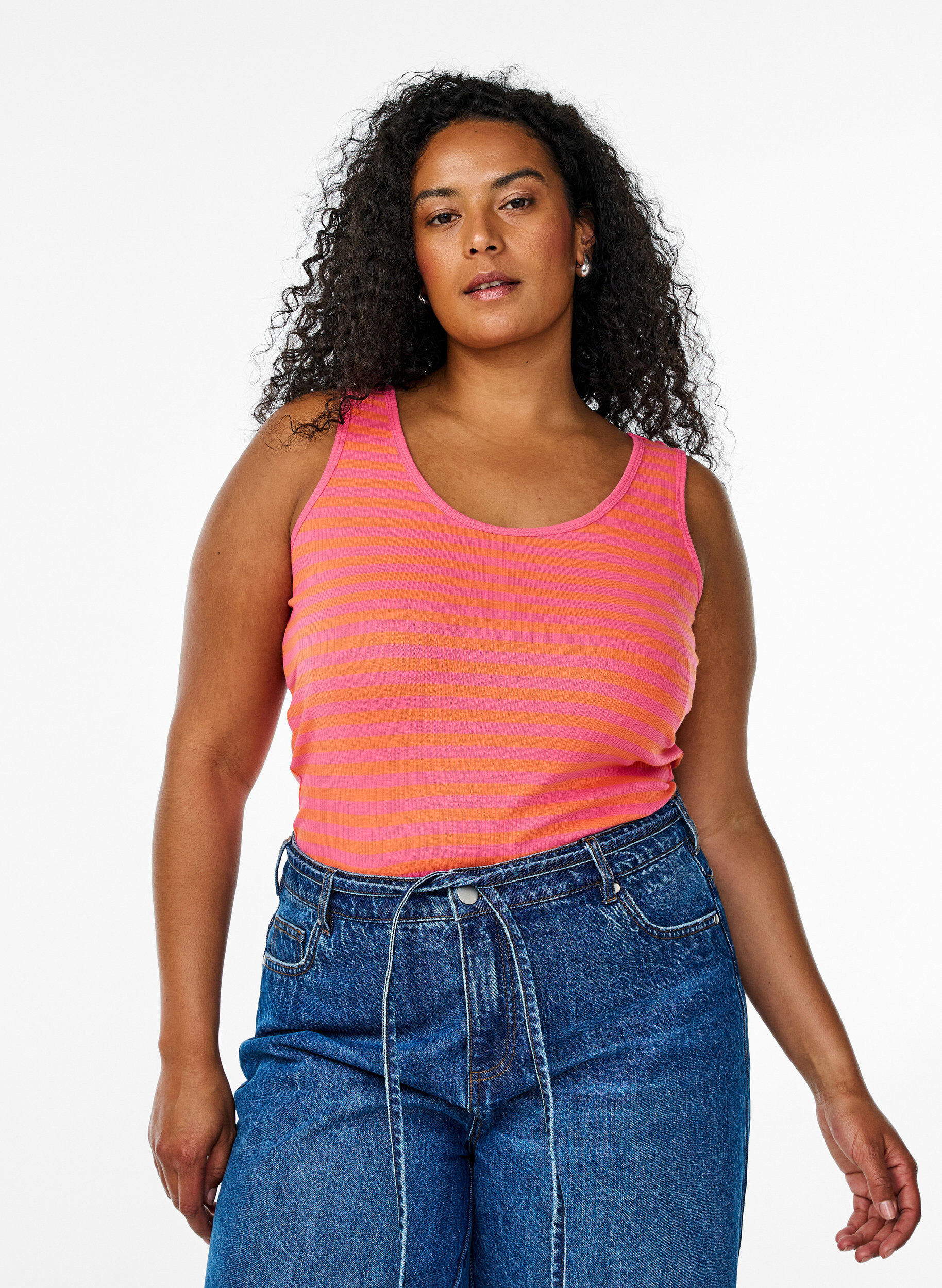 ZizziGestreepte tanktop met een ribstructuur, Melon B.Gum Stripe, Model image number 0