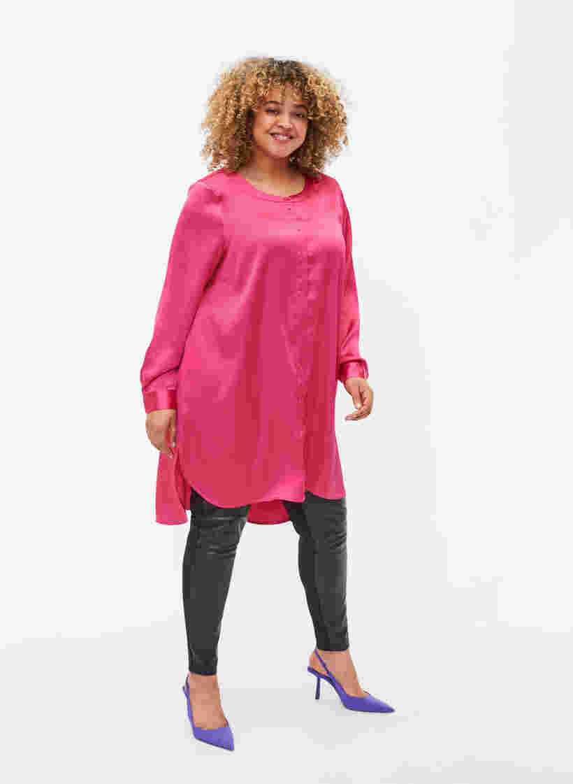 Lang glanzend shirt met split, Pink Flambé, Model image number 2