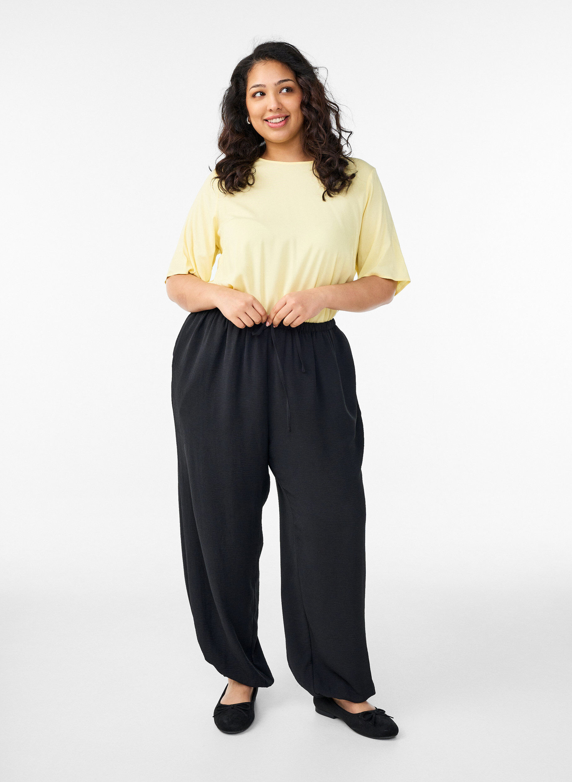 ZizziGeweven blouse met korte mouwen en ronde hals, Geel, Model image number 1