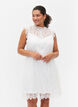 Robe en dentelle sans manches, Bright White, Model image number 0