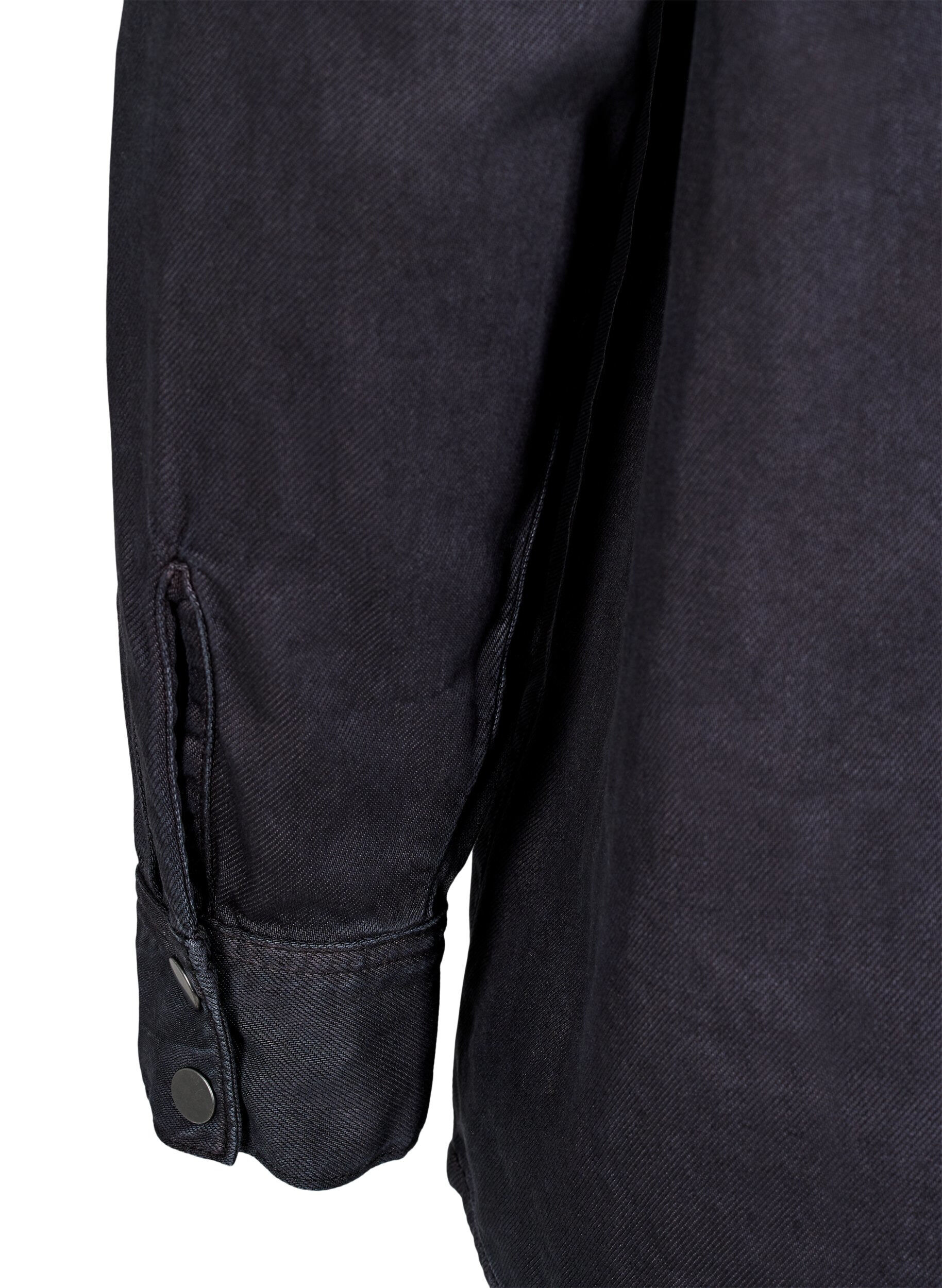 Zizzi Chemise en jean avec poches poitrine, Noir, Packshot image number 3