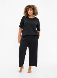 Pantalon 7/8 en modal mélangé avec poches, Black, Model