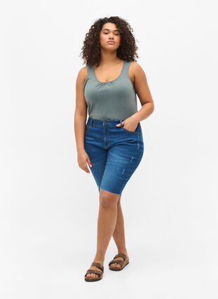 Short en jean avec poches et ourlet brut, Blue denim, Model image number 3