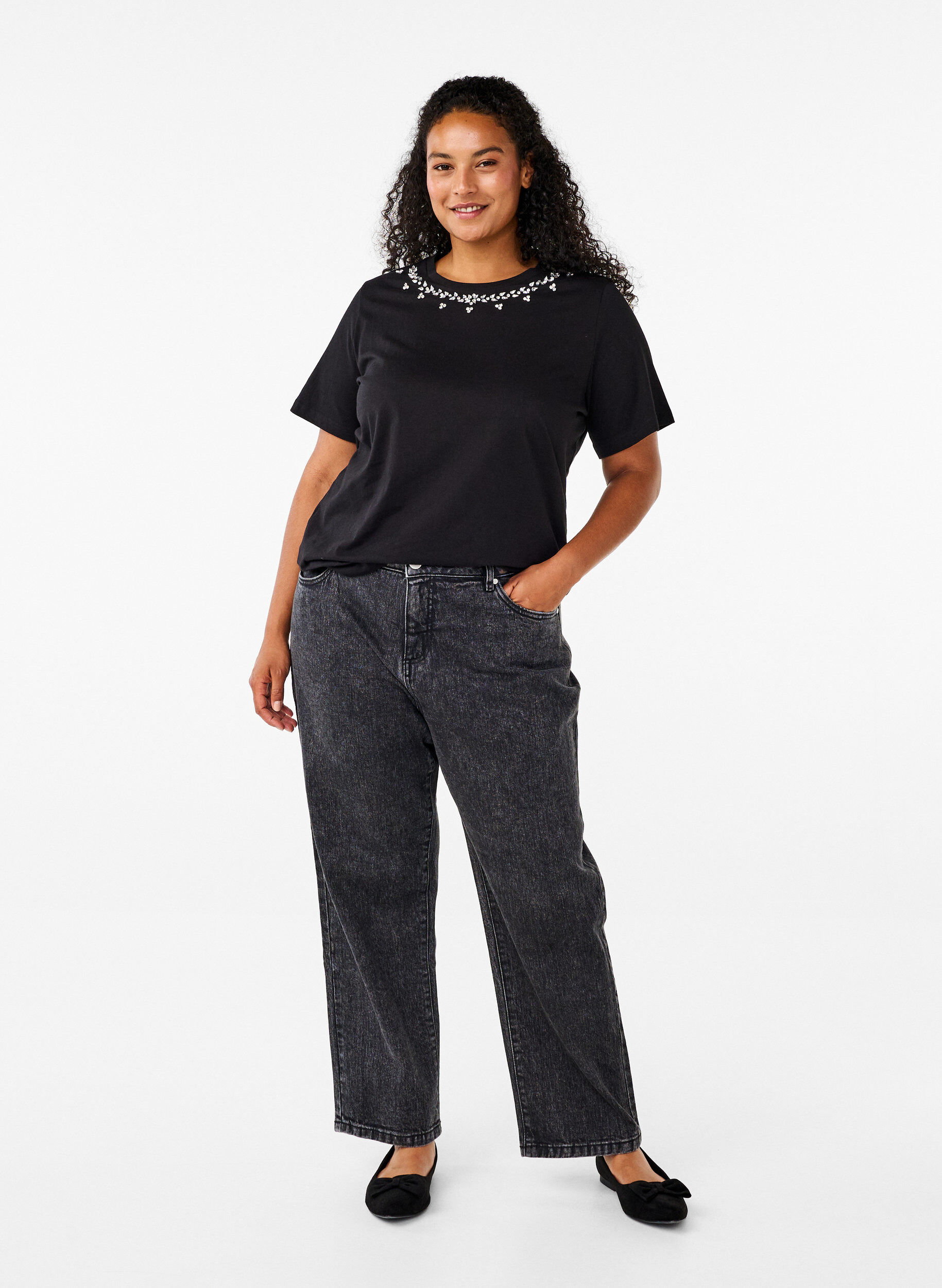 ZizziT-shirt met ronde hals en strass-steentjes, Black, Model image number 2