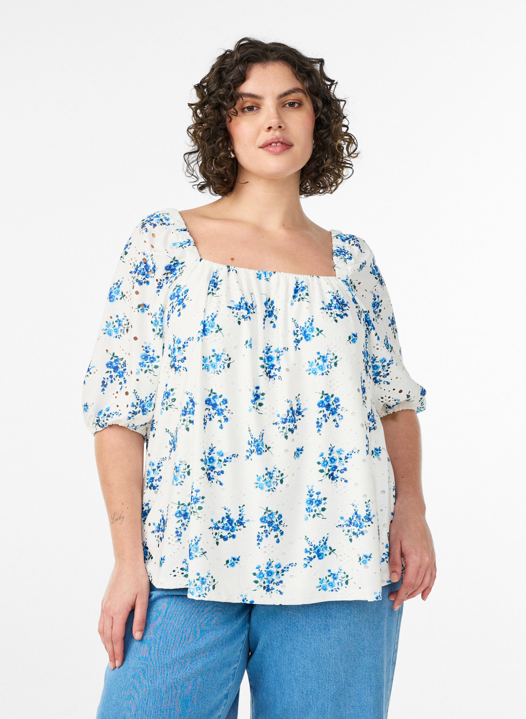 ZizziBloemenblouse met een vierkante halslijn en ajourborduursel, Wit, Model image number 0