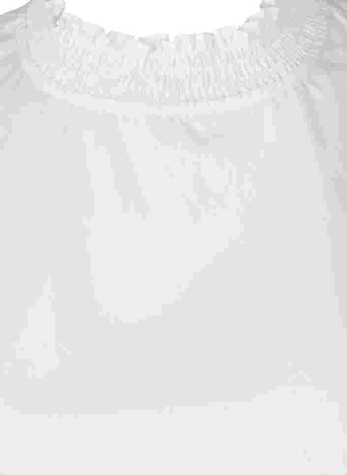 Overhemdkraag met smokwerk, Bright White, Packshot image number 2