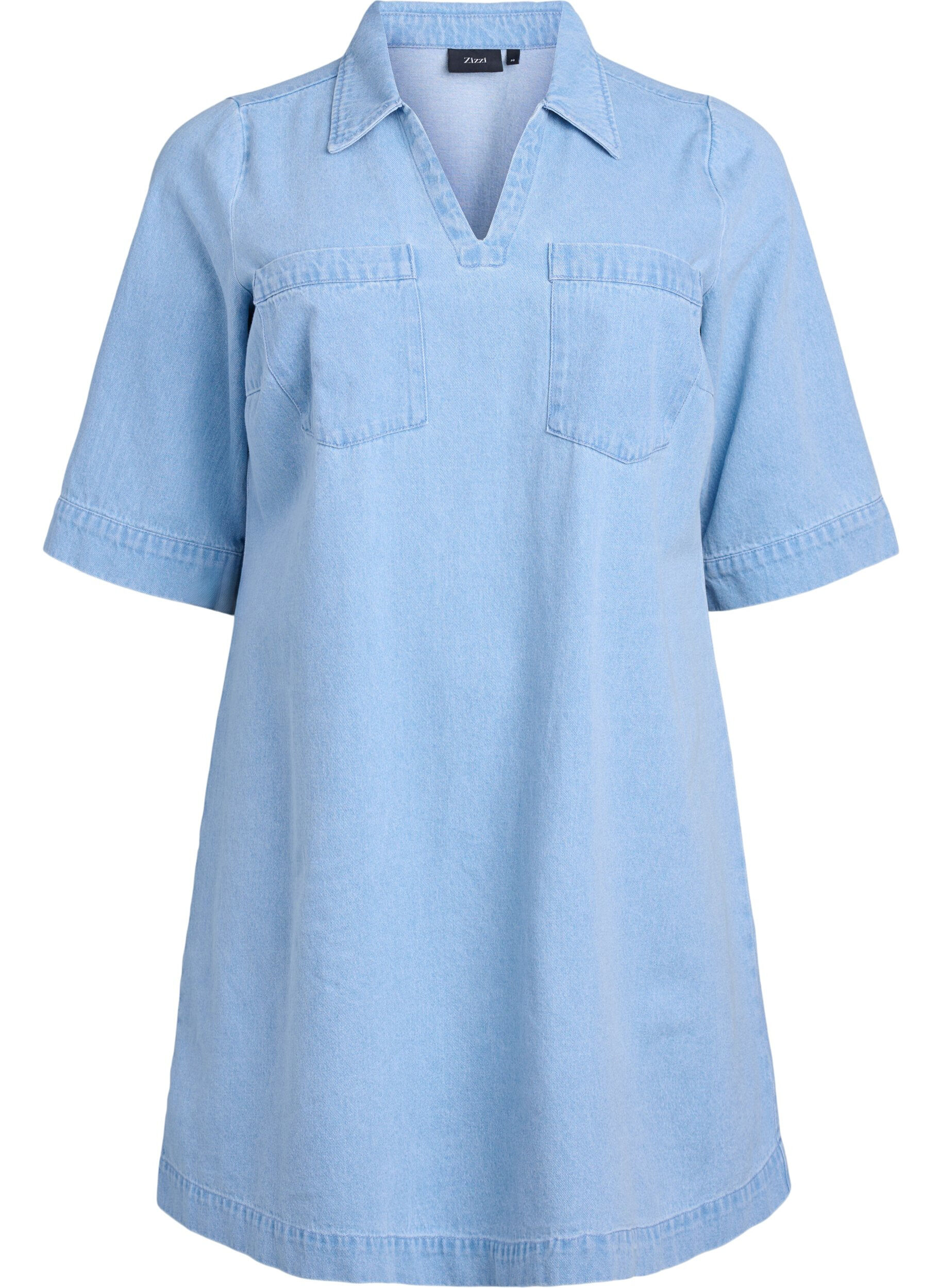 Zizzi Courte robe en denim avec un col et un col en V, Bleu Clair, Packshot image number 0