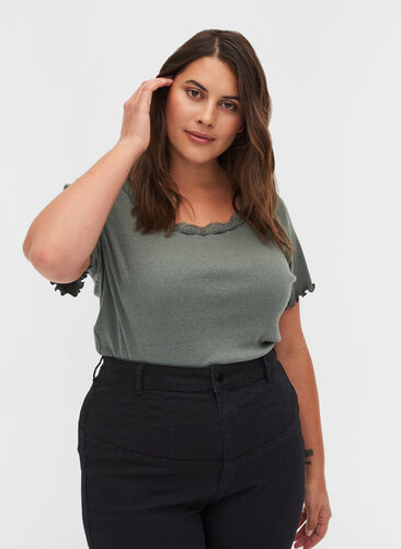 T-shirt côtelé à manches courtes avec bordure en dentelle, Balsam Green, Model image number 0