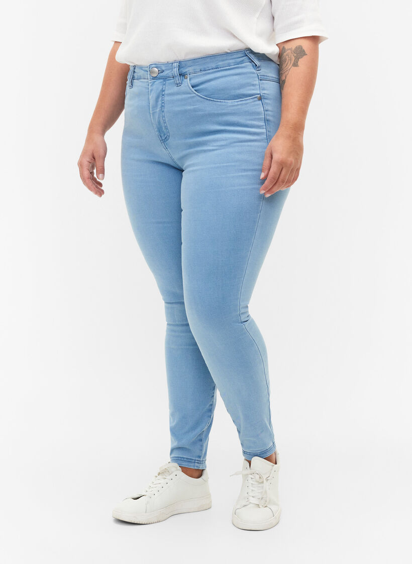 Super slim Amy jeans met hoge taille, Ex Lt Blue, Model image number 2