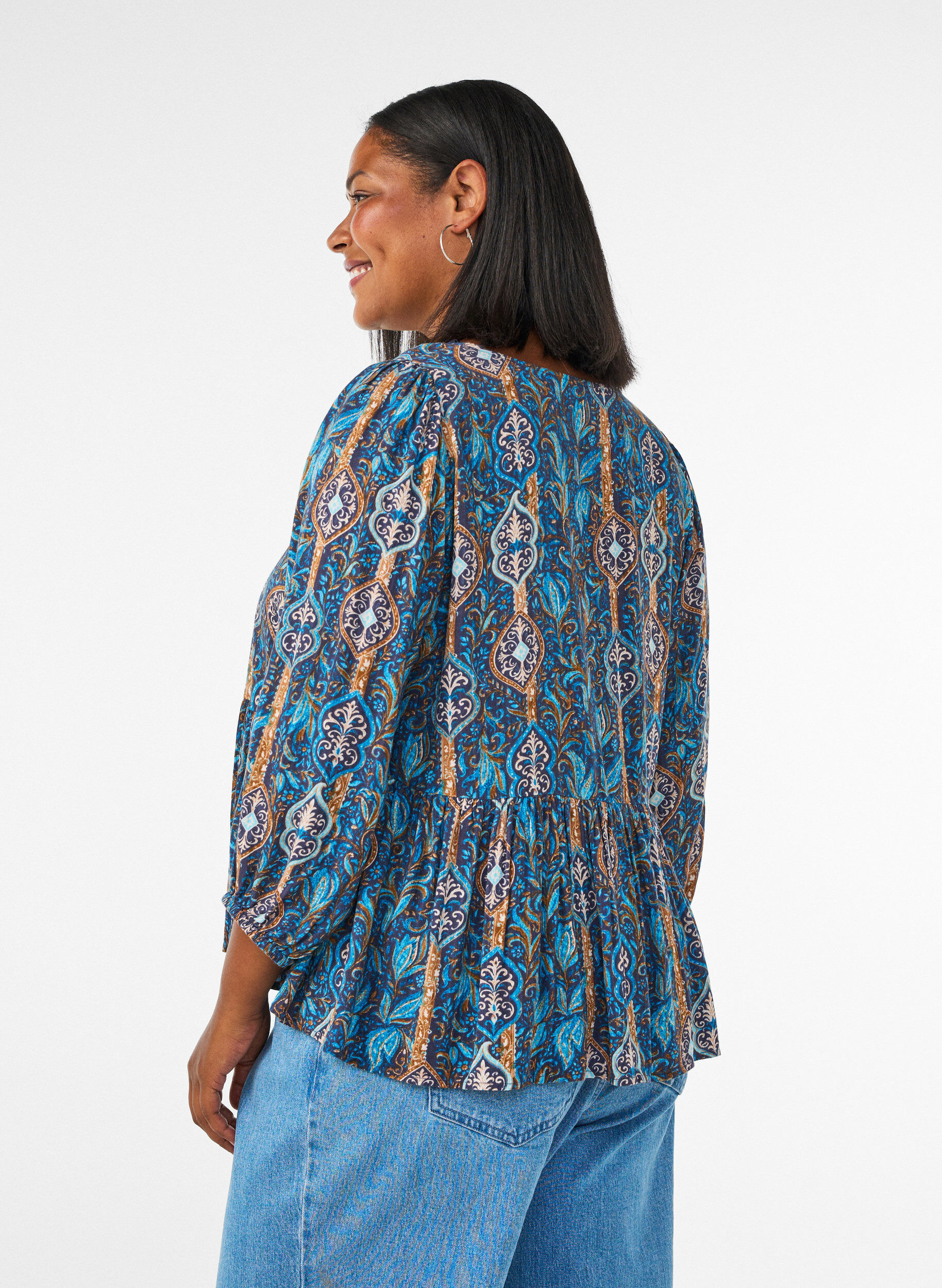 ZizziBlouse &agrave; imprim&eacute; cachemire et d&eacute;tails en dentelle, Bleu Clair, Model image number 2