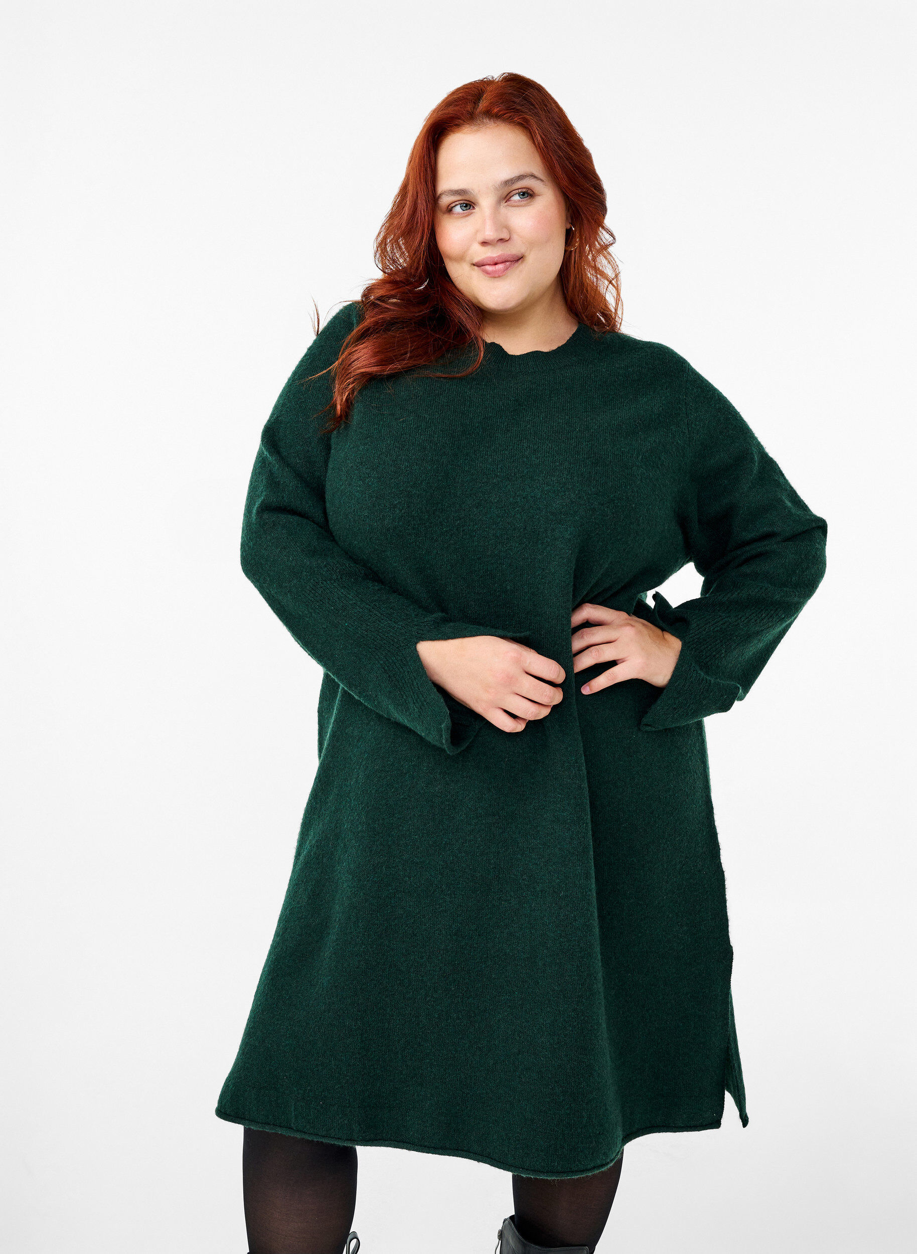 Zizzi Robe en maille &agrave; col rond et fendue, Scarab Mel., Model image number 0