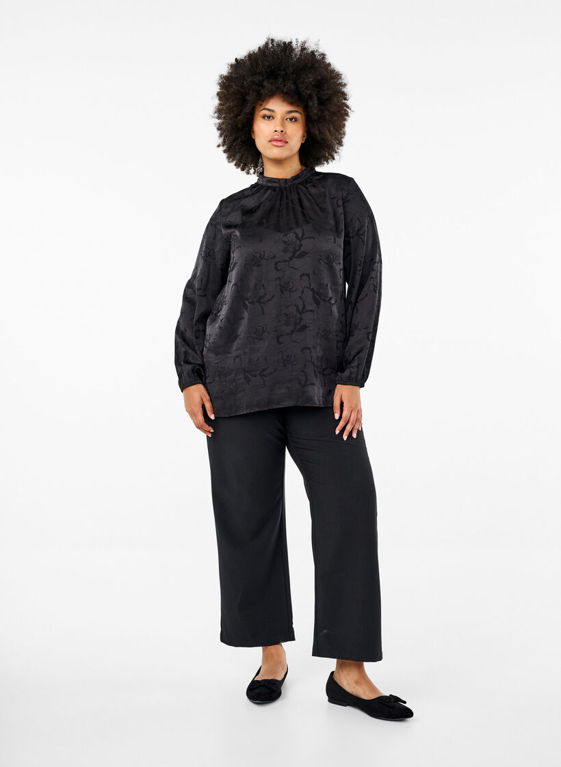 Satijnen blouse met ton-sur-ton patroon, Black, Model image number 2
