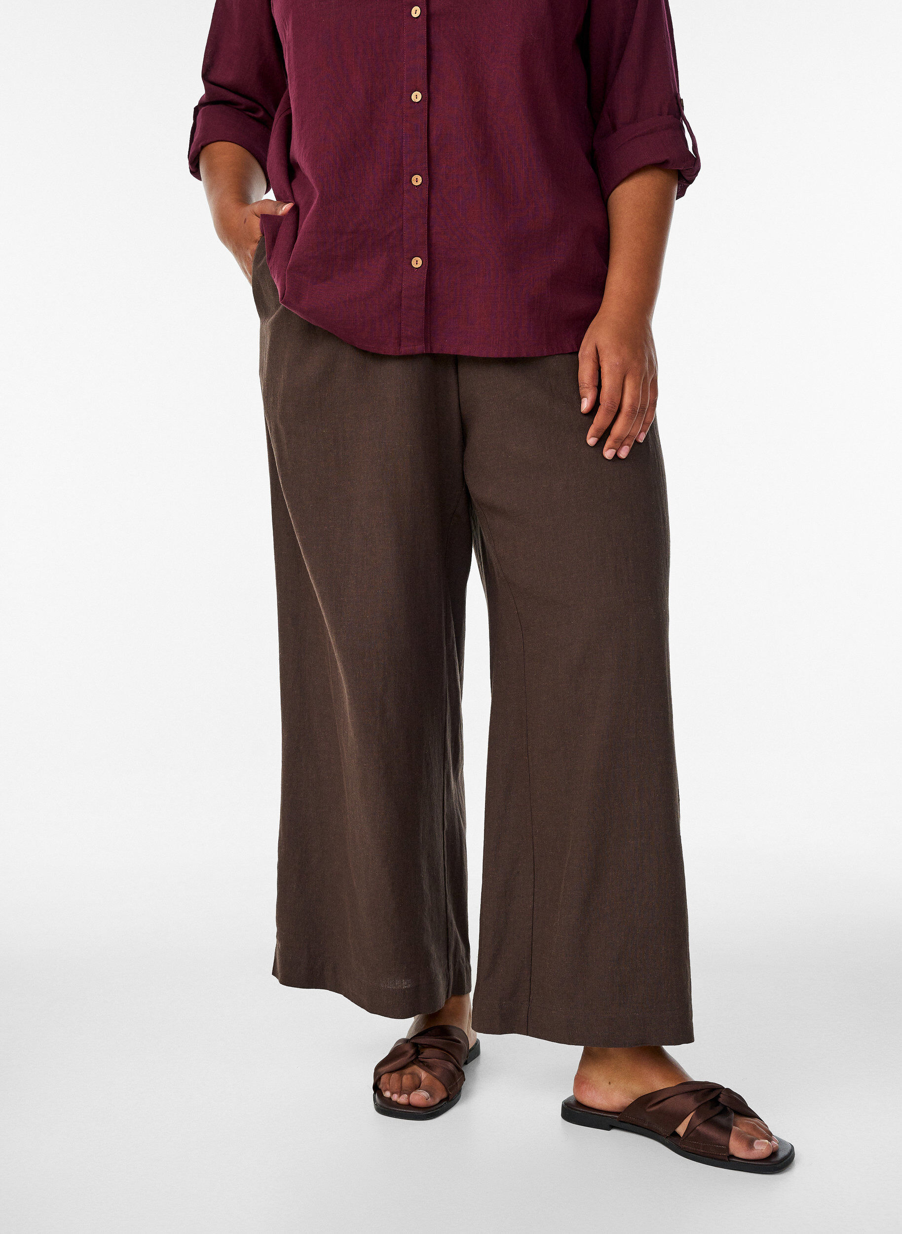ZizziPantalon large en lin et viscose, Marron, Model image number 2