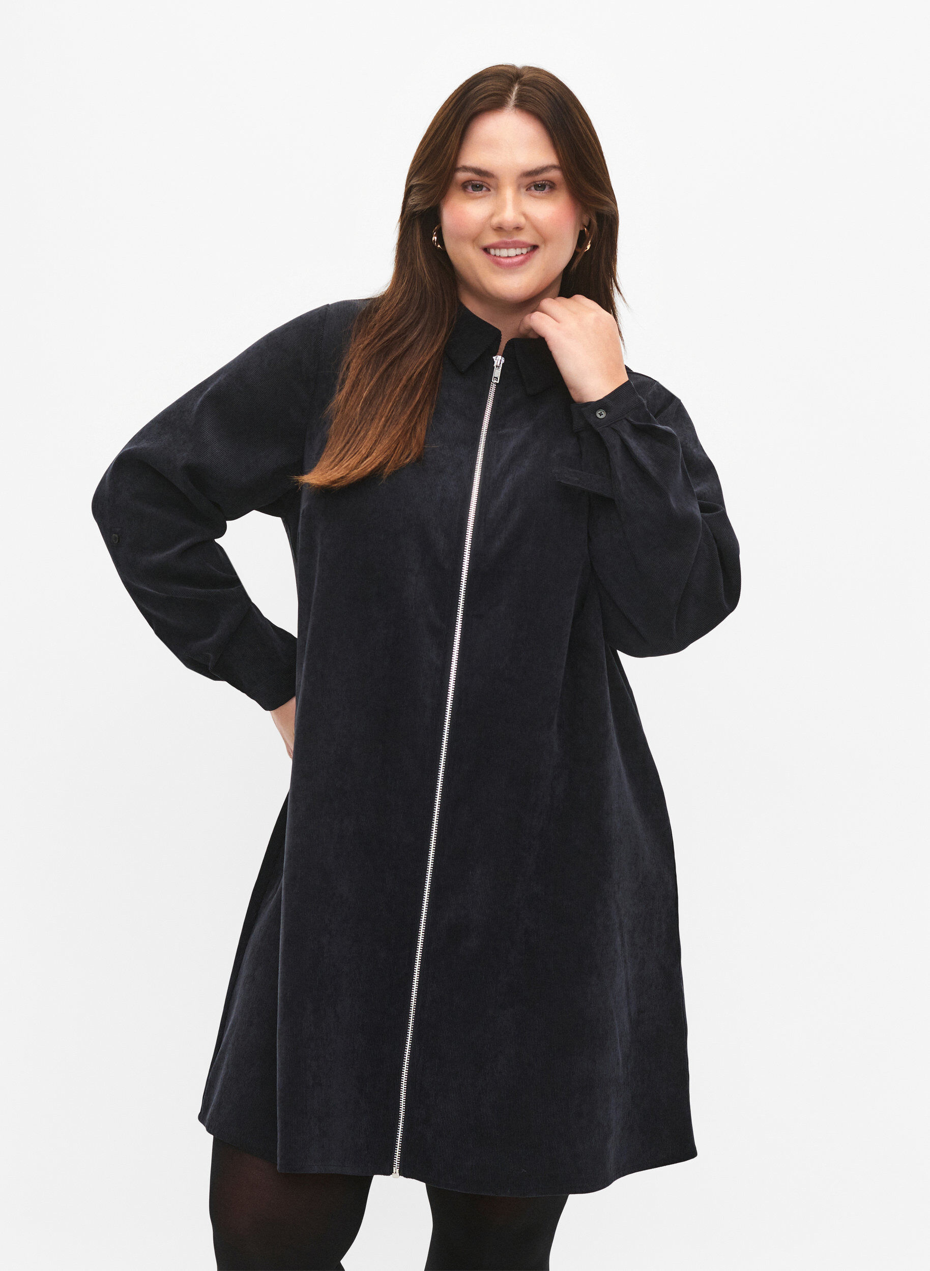 Robe en velours avec fermeture &Eacute;clair et manches 3/4, Noir, Model