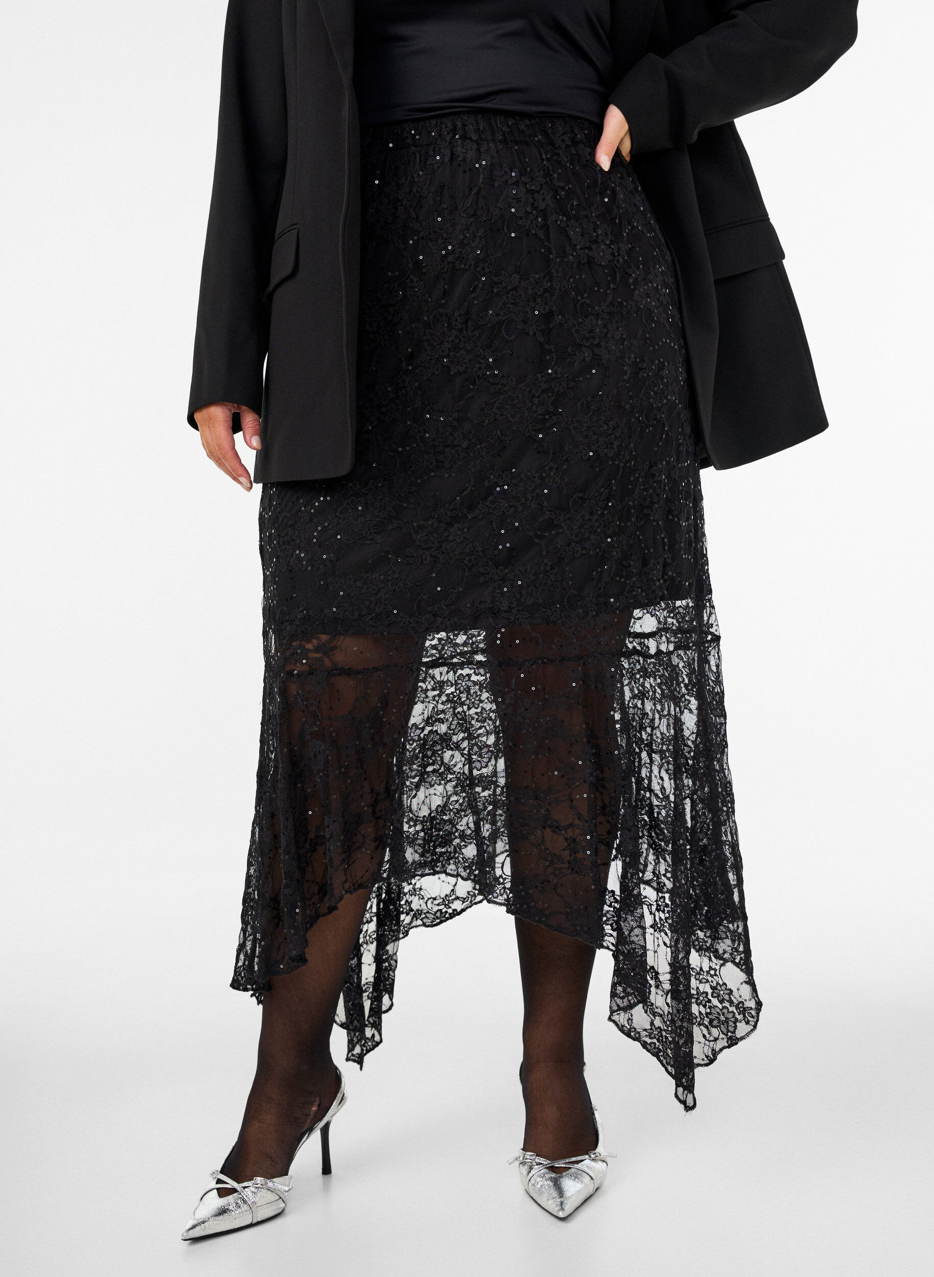 Kanten midirok met pailletten, Zwart, Model