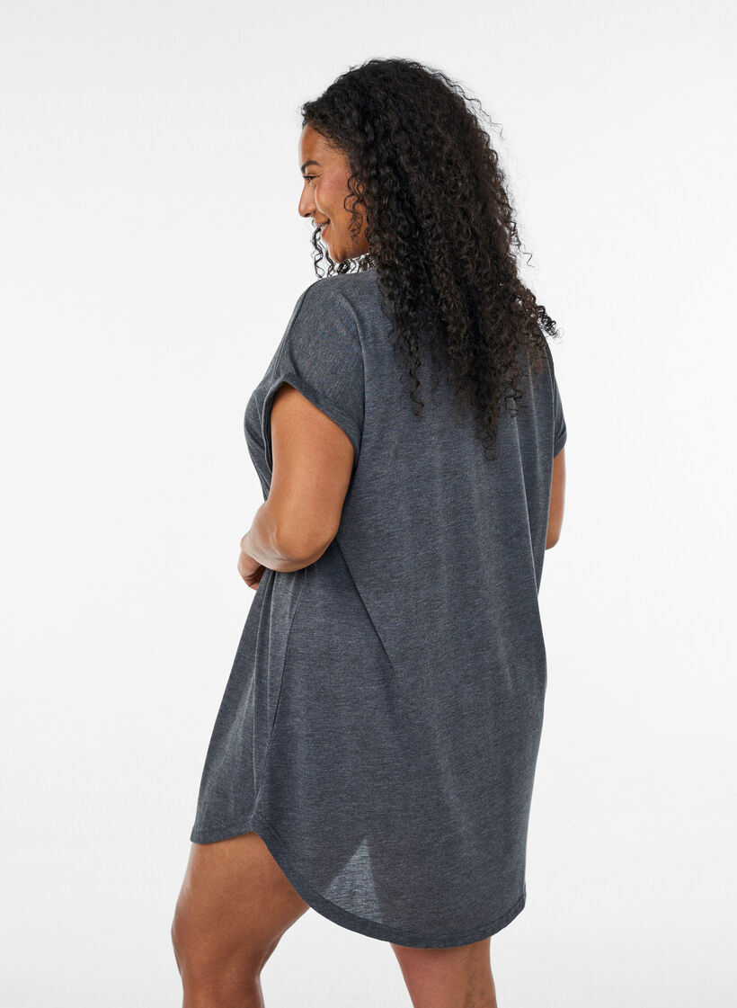 Chemise de nuit &agrave; manches courtes avec imprim&eacute; de texte, Noir, Model image number 2