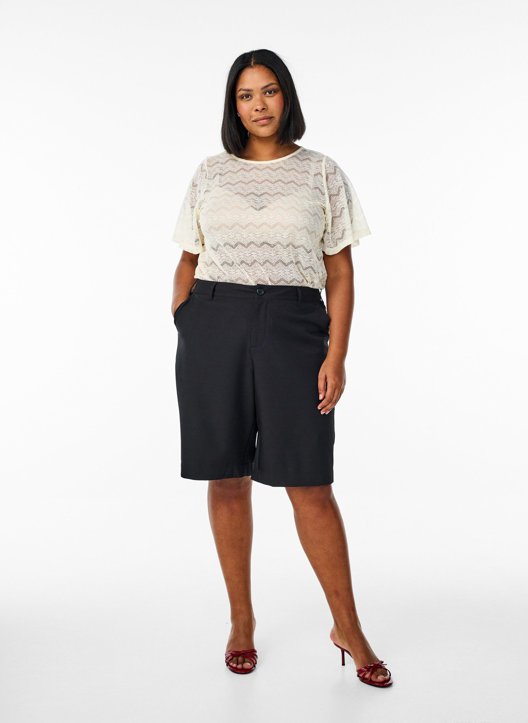 ZizziKantblouse met korte mouwen en gegolfde zoom, Vanille, Model image number 1