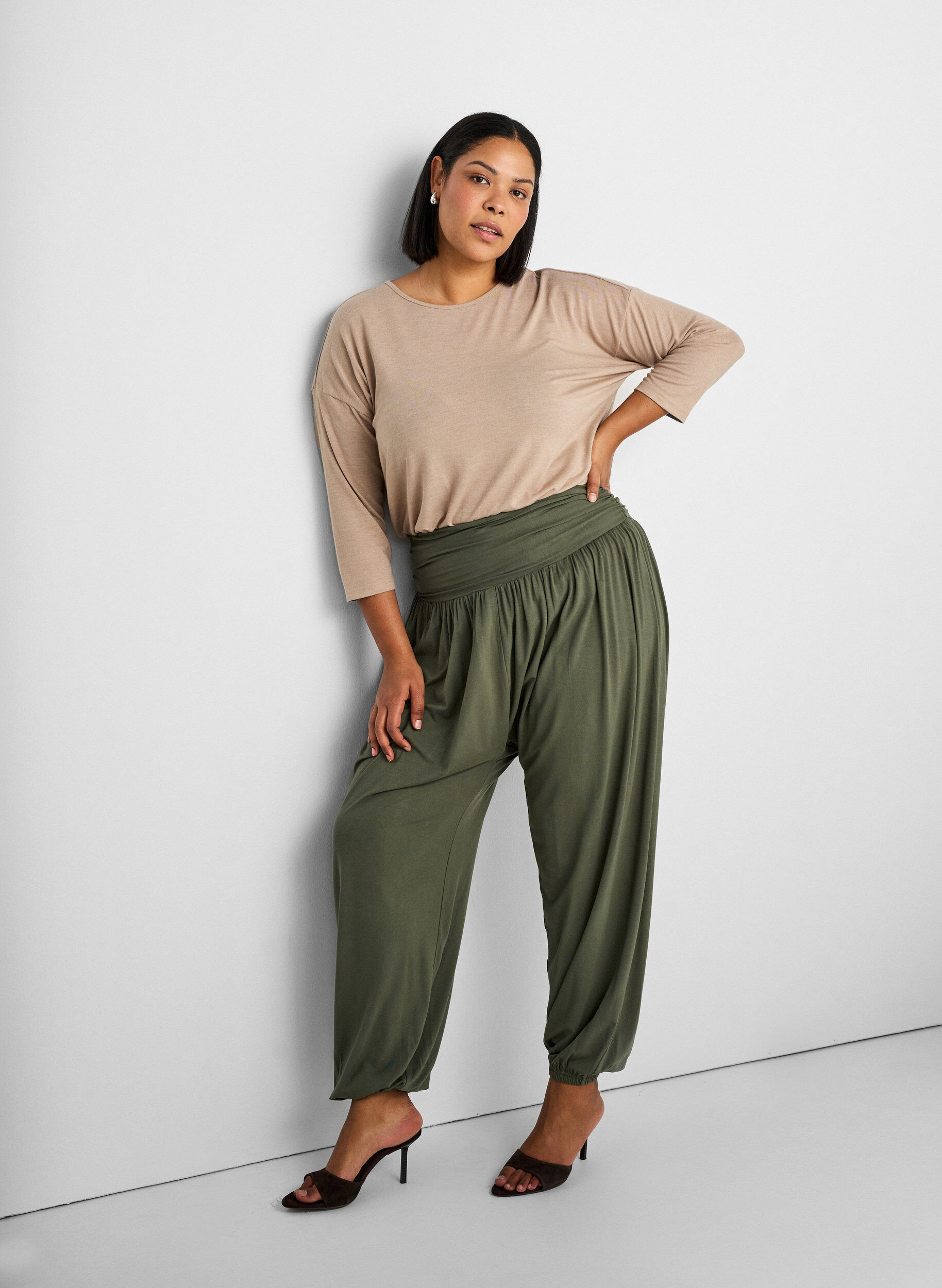 Pantalon sarouel ample