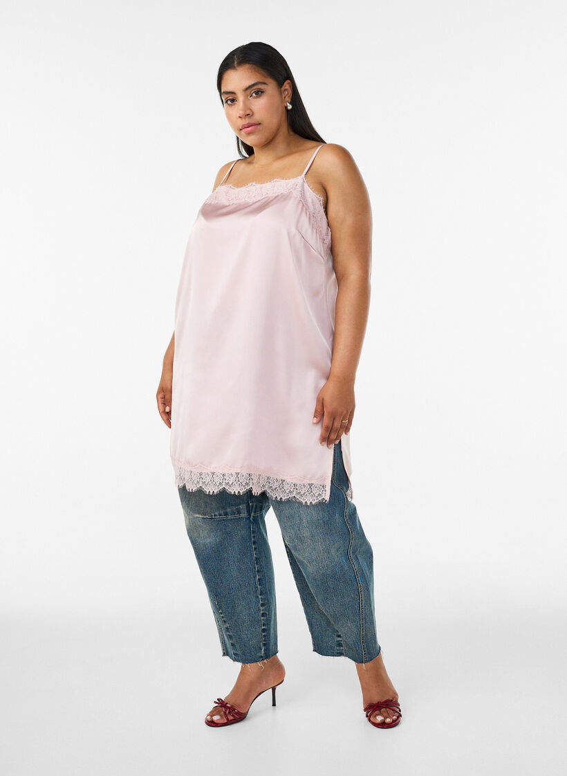 Lange satijnen top met kanten randen, Rood, Model image number 3