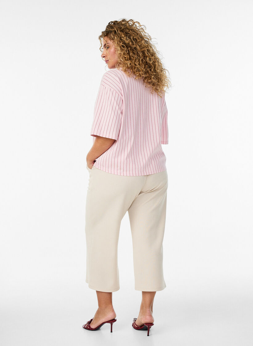 Pantalon ample en longueur 7/8, Beige, Model image number 1