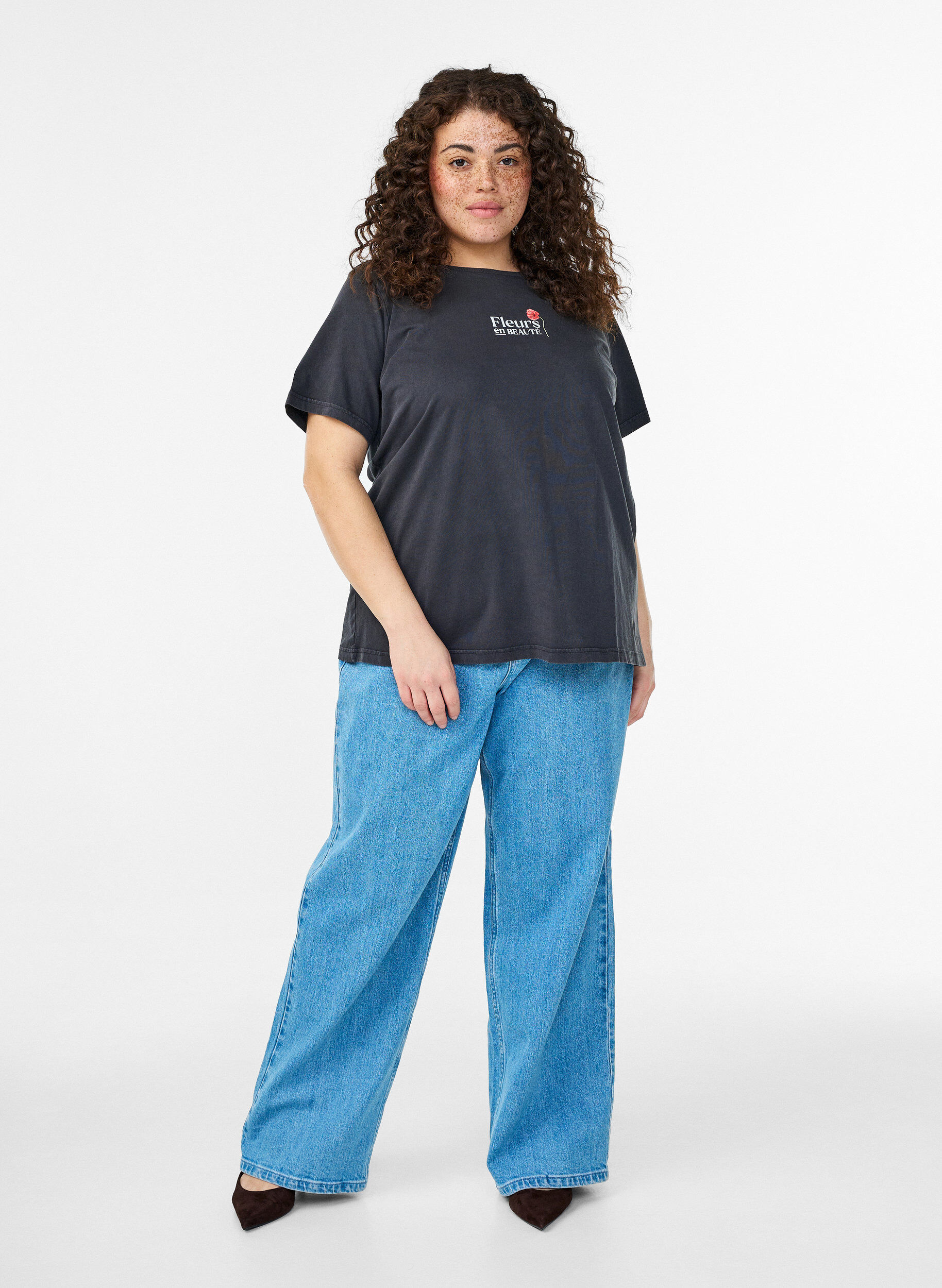 ZizziKatoenen T-shirt met print op de voorkant en achterkant, 9991, Model image number 1