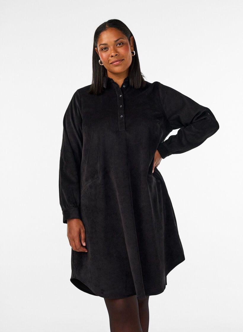 Robe chemise en velours c&ocirc;tel&eacute; avec col et fermeture boutonn&eacute;e, Noir, Model image number 0