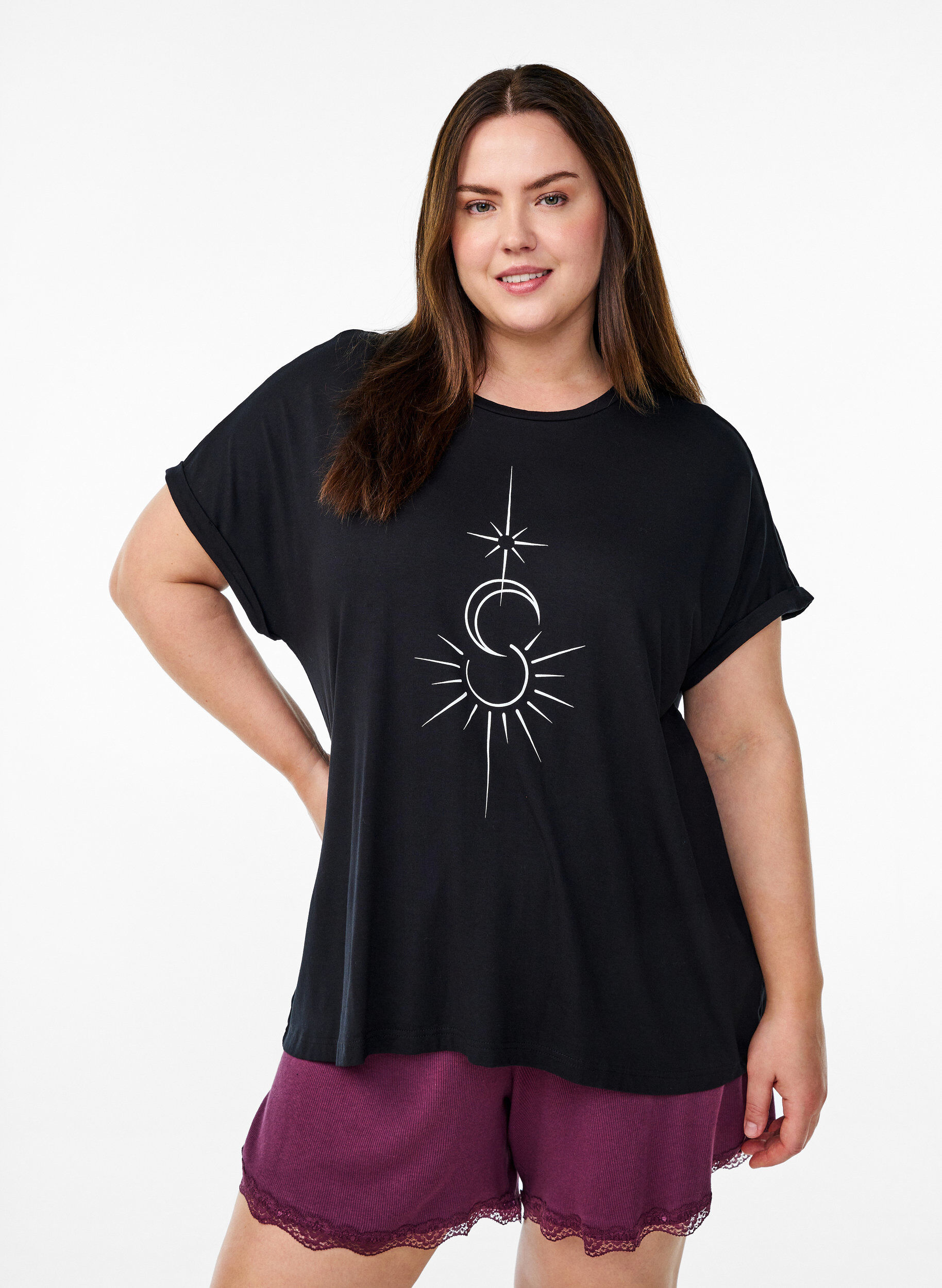 T-shirt de nuit ample en viscose, Noir, Model