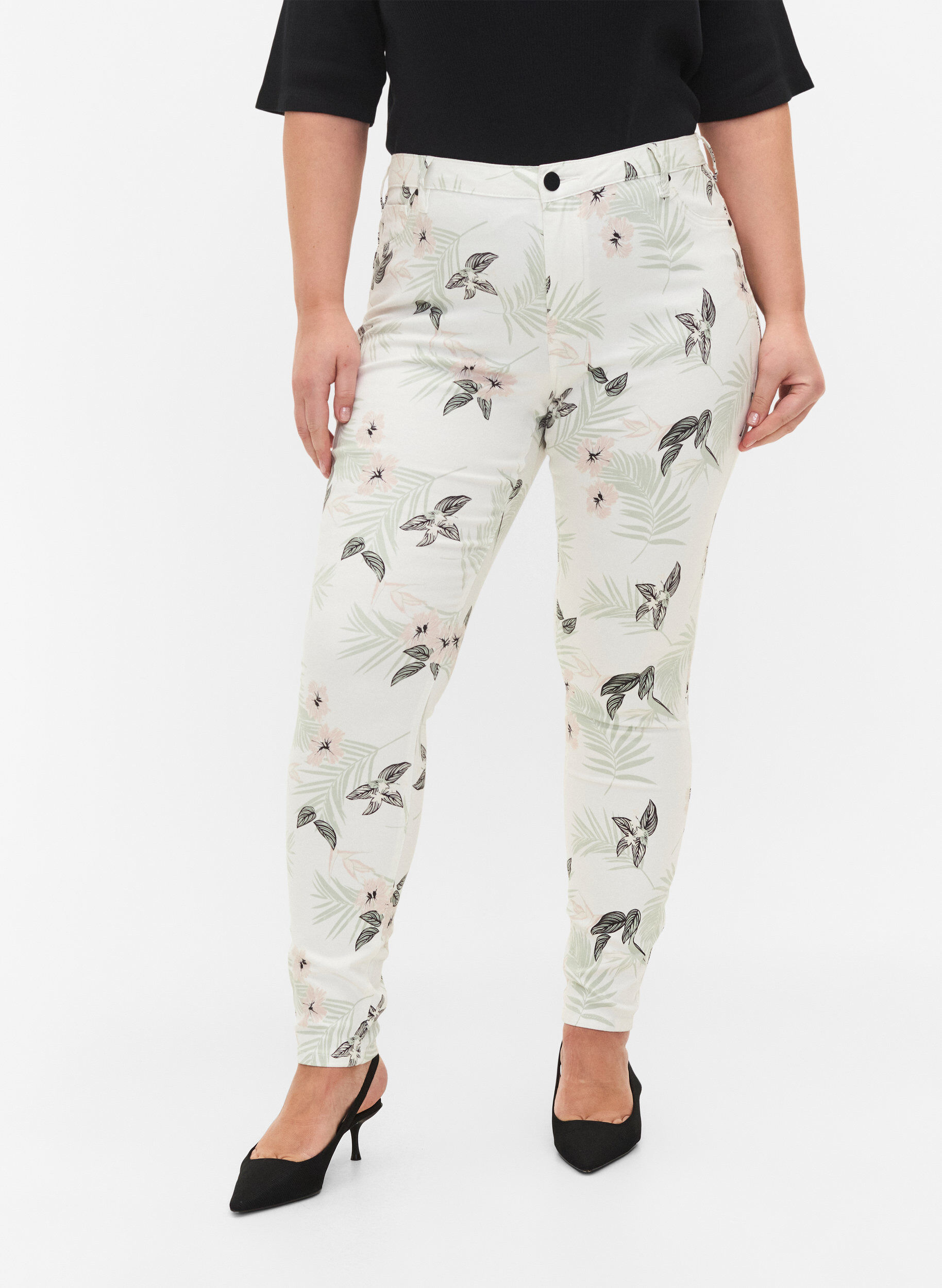 ZizziAmy jeans met hoge taille en bloemenprint, White Flower AOP L78, Model image number 2