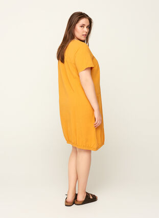 Comfortabele jurk, Spruce Yellow, Model image number 1