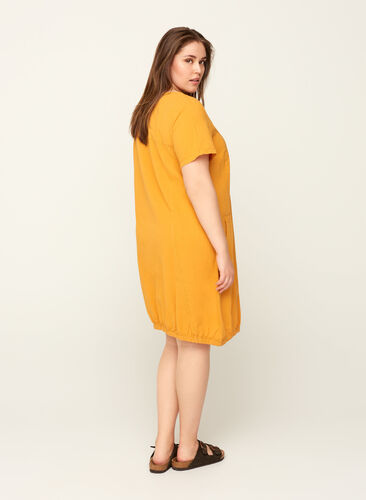 Comfortabele jurk, Spruce Yellow, Model image number 1