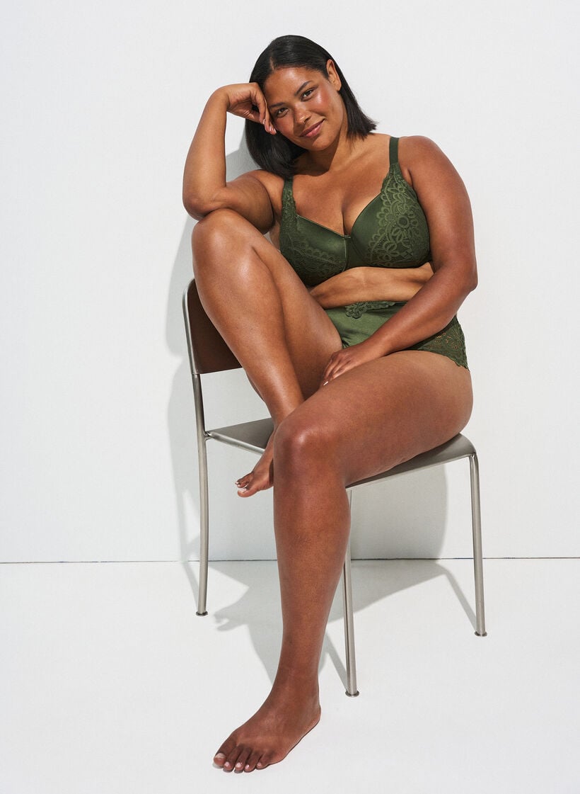 Soutien-gorge &agrave; armatures rembourr&eacute; avec dentelle, Vert Kaki, Image image number 0