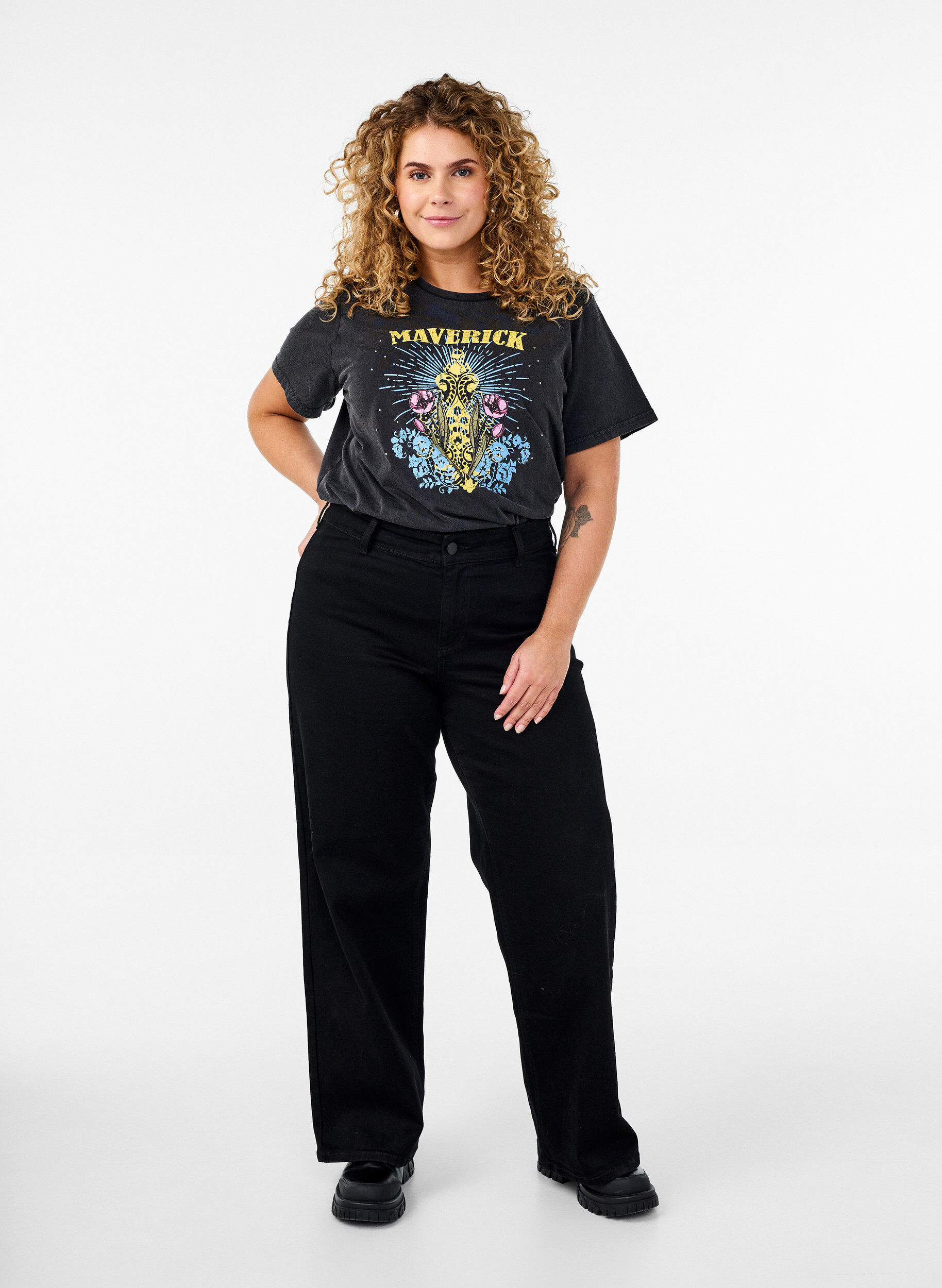 ZizziT-shirt in biologisch katoen met grafische print, Grijs, Model image number 1