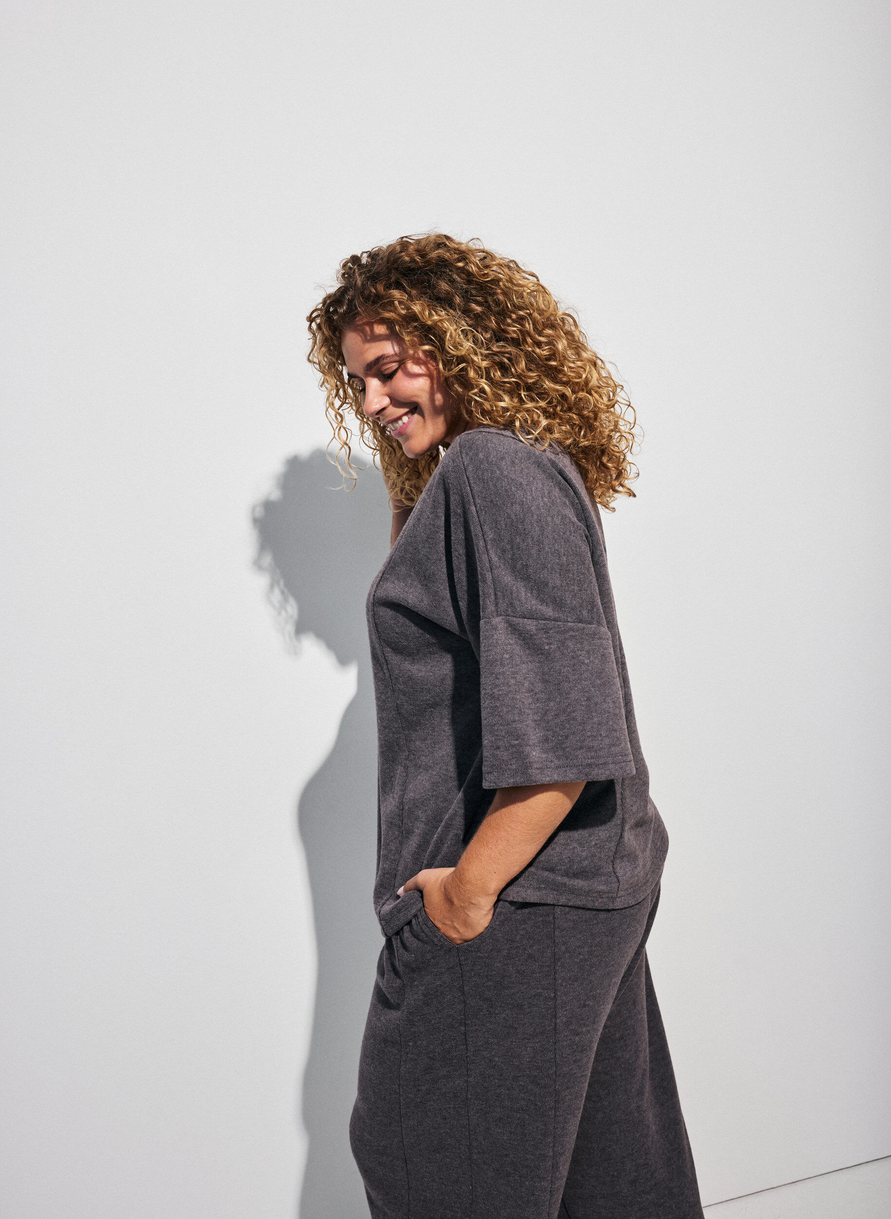 ZizziA-lijn jersey blouse met mouwen tot de elleboog, Grijs, Model image number 2