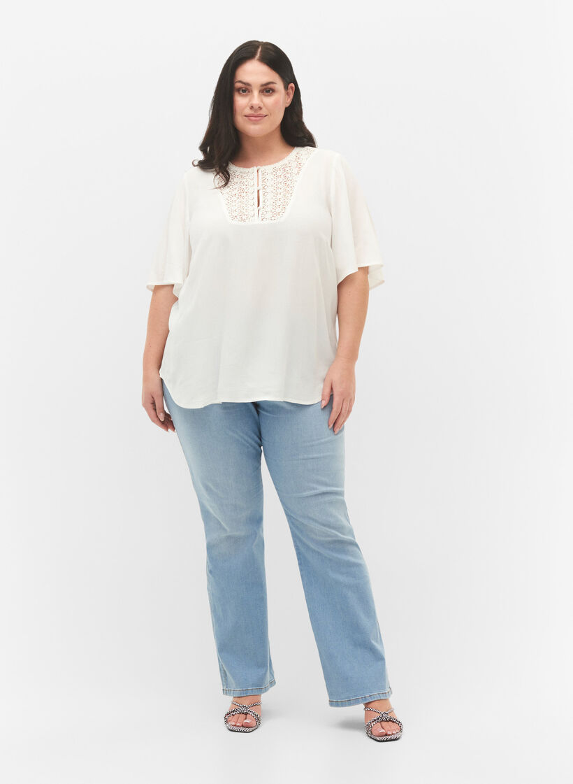 Blouse en viscose &agrave; manches mi-longues et d&eacute;tail brod&eacute;, Snow White, Model image number 2