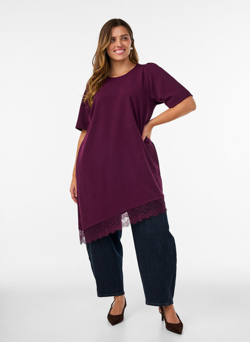 Tunique avec bordure en dentelle asym&eacute;trique, Violet, Model image number 1