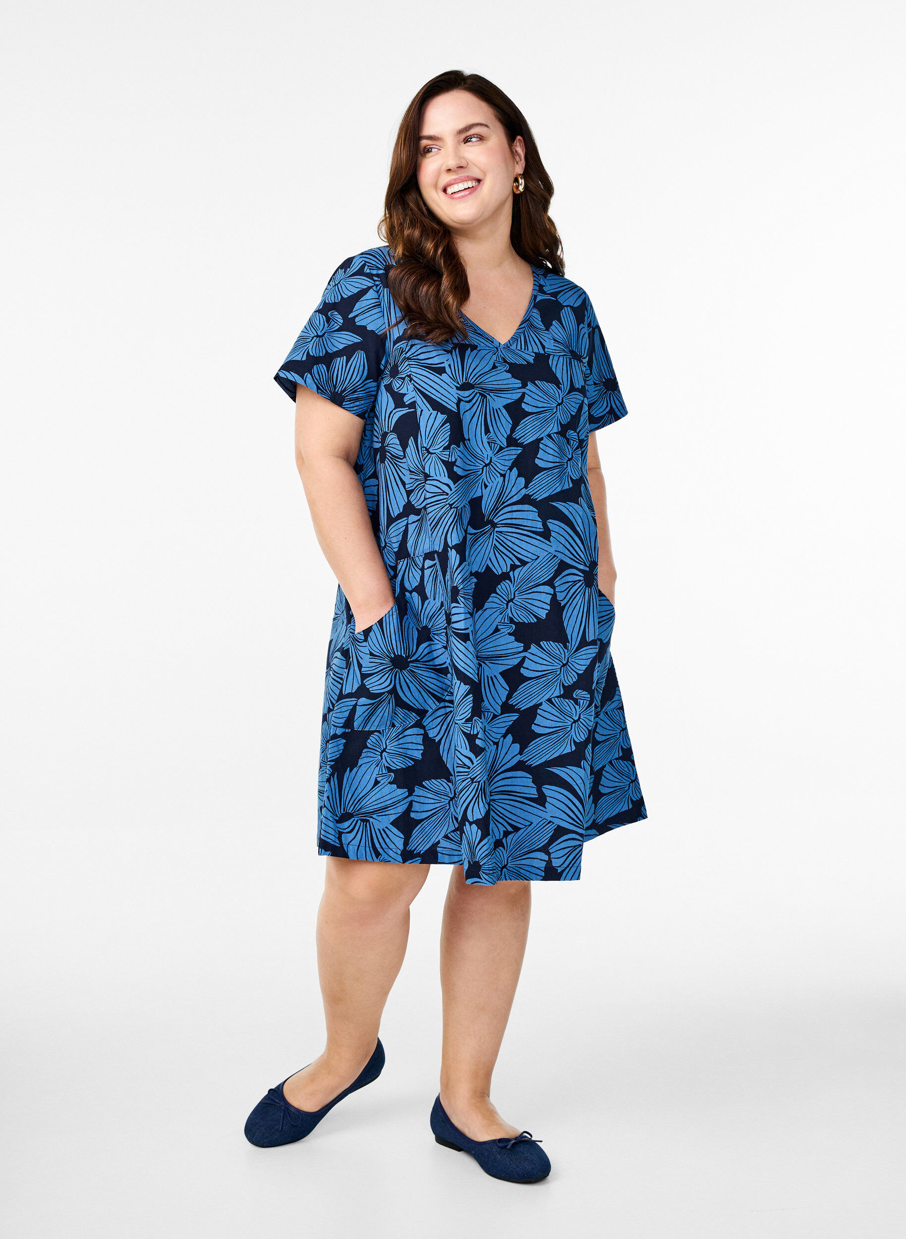 ZizziKorte a-lijn jurk met bloemenprint, Blauw, Model image number 1